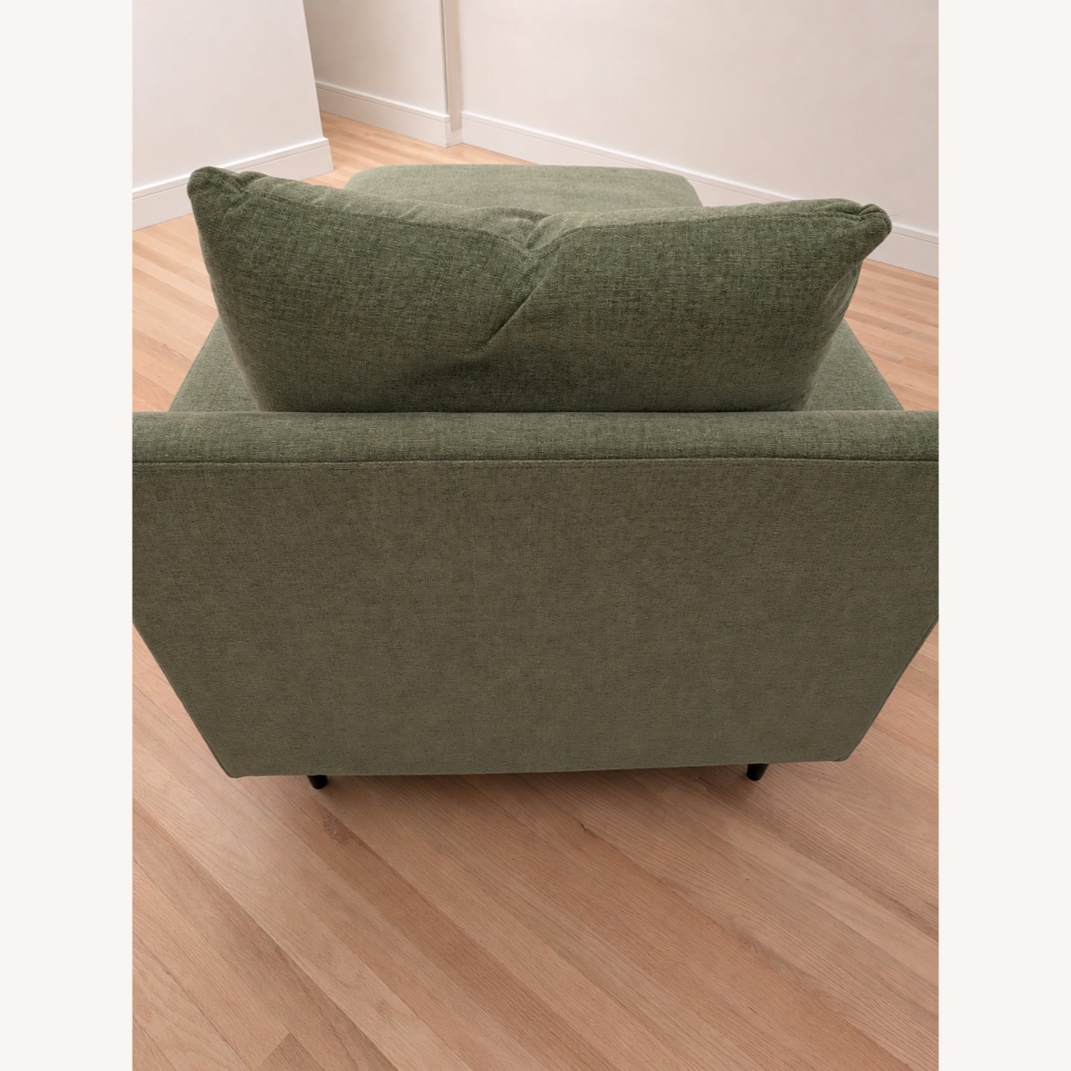Interior Define Chaise Lounge - image-5