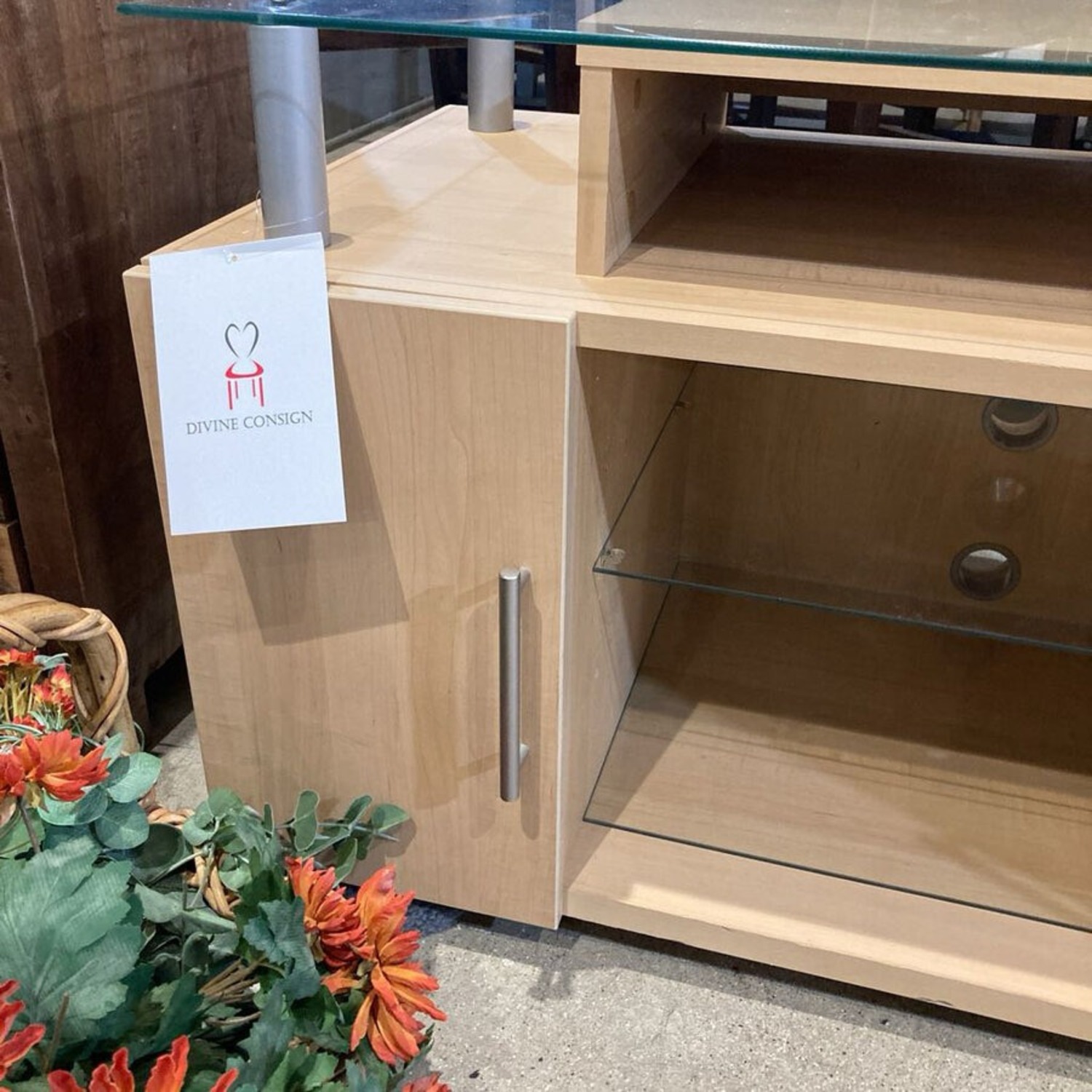 Contemporary Wood & Glass Tv Stand Media Console - image-1