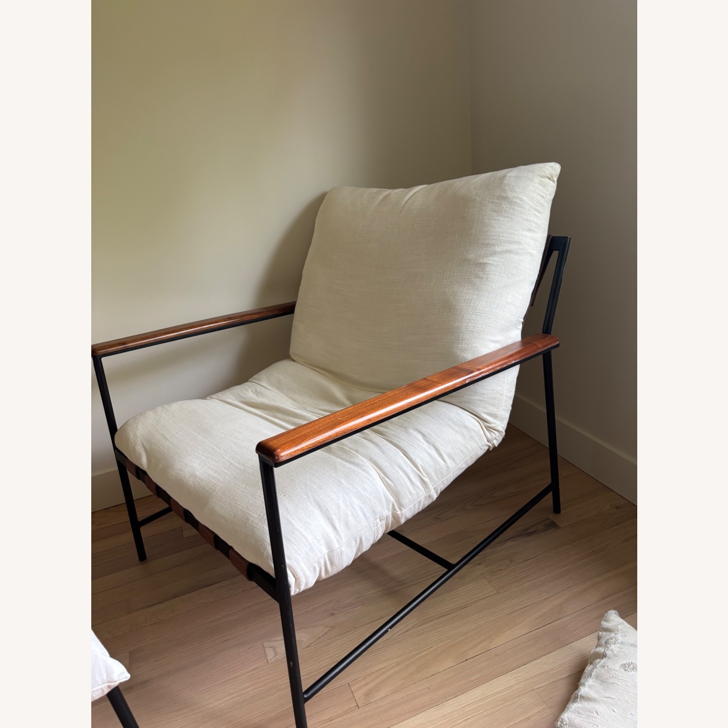 White Vail Lounge Chair - image-3