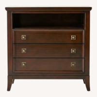 Raymour & Flanigan Dresser / Media Console