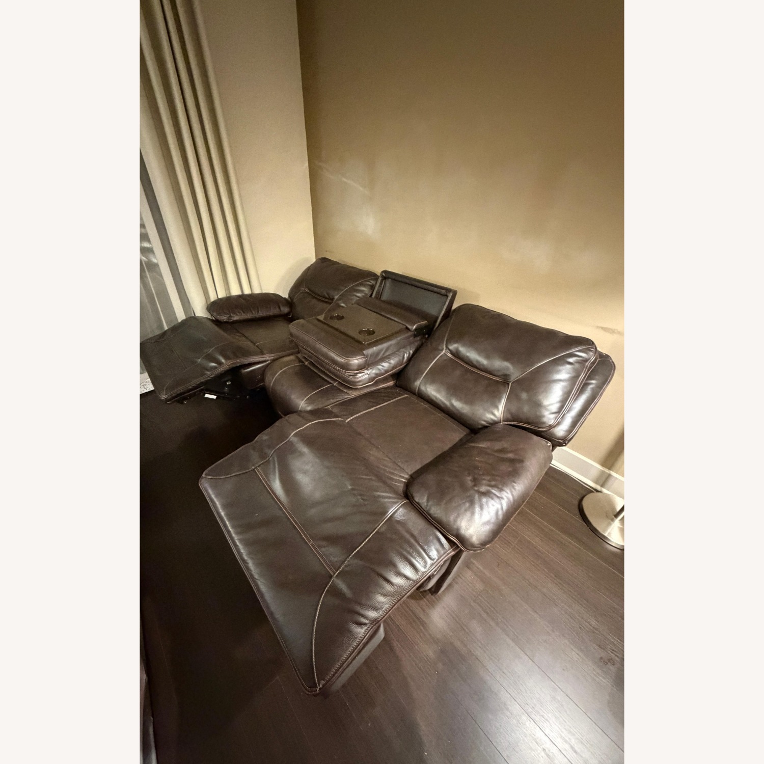 Bob's Discount Furniture 3+ Seater Sofa - image-2