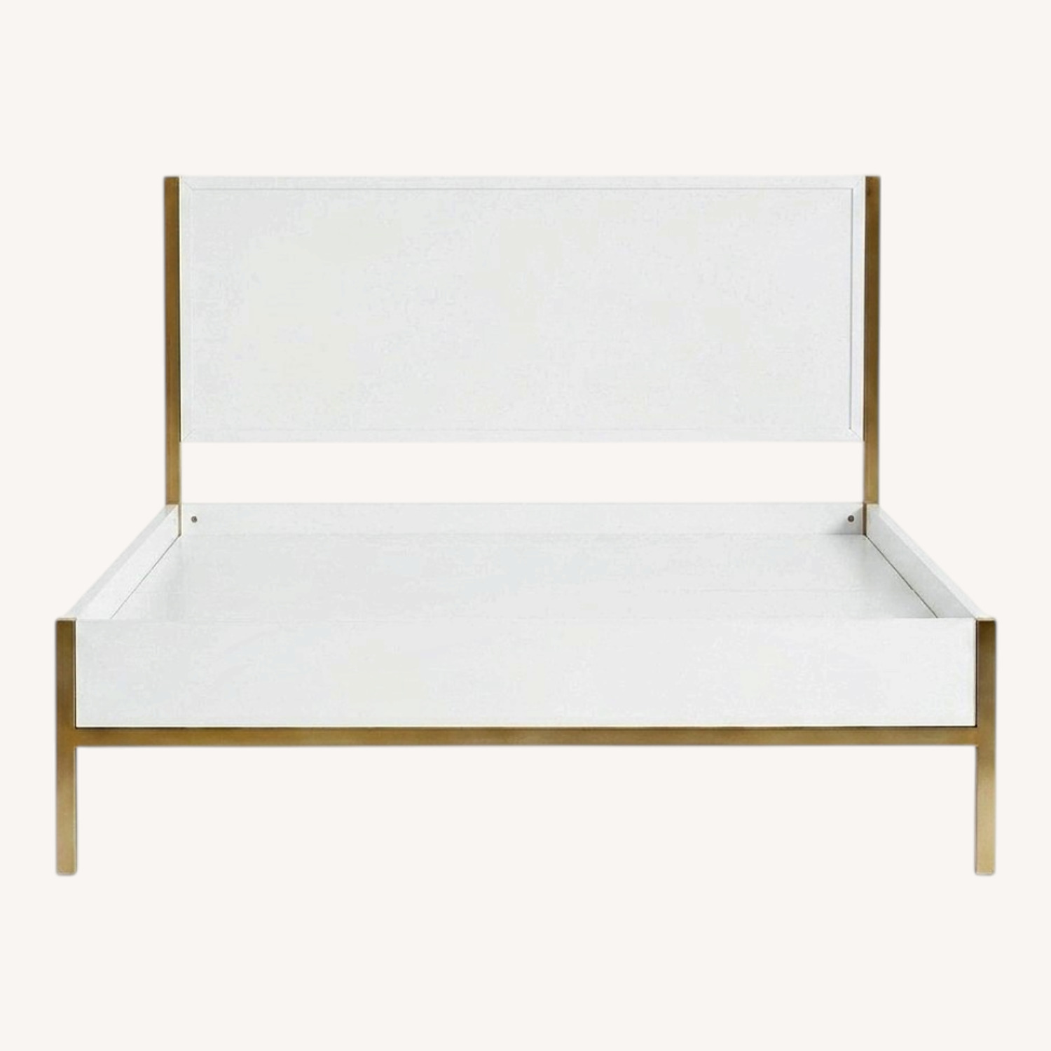 Blaire Classic Bed - image-0