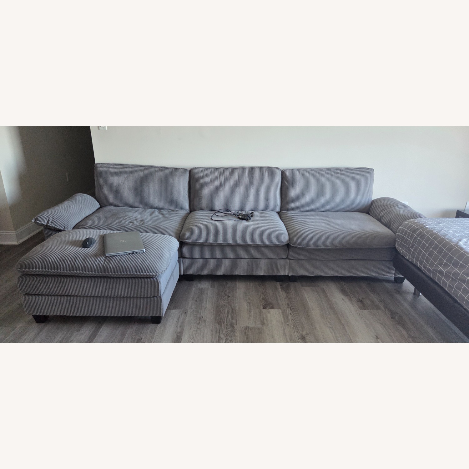 Modular Sectional Sofa with Ottoman - 3+1 - image-1
