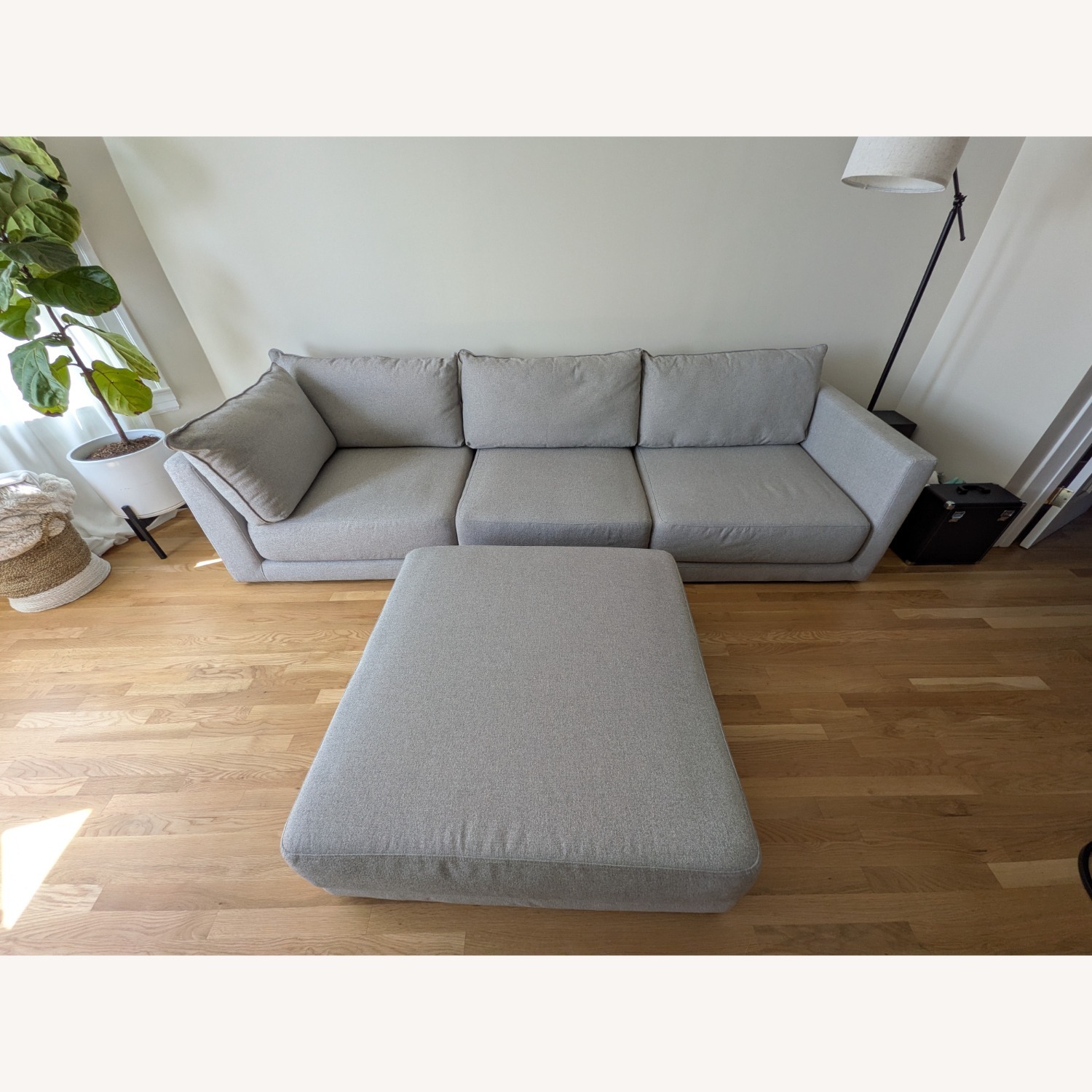 West Elm Light Gray Fabric 3+ Piece Sectional - image-2