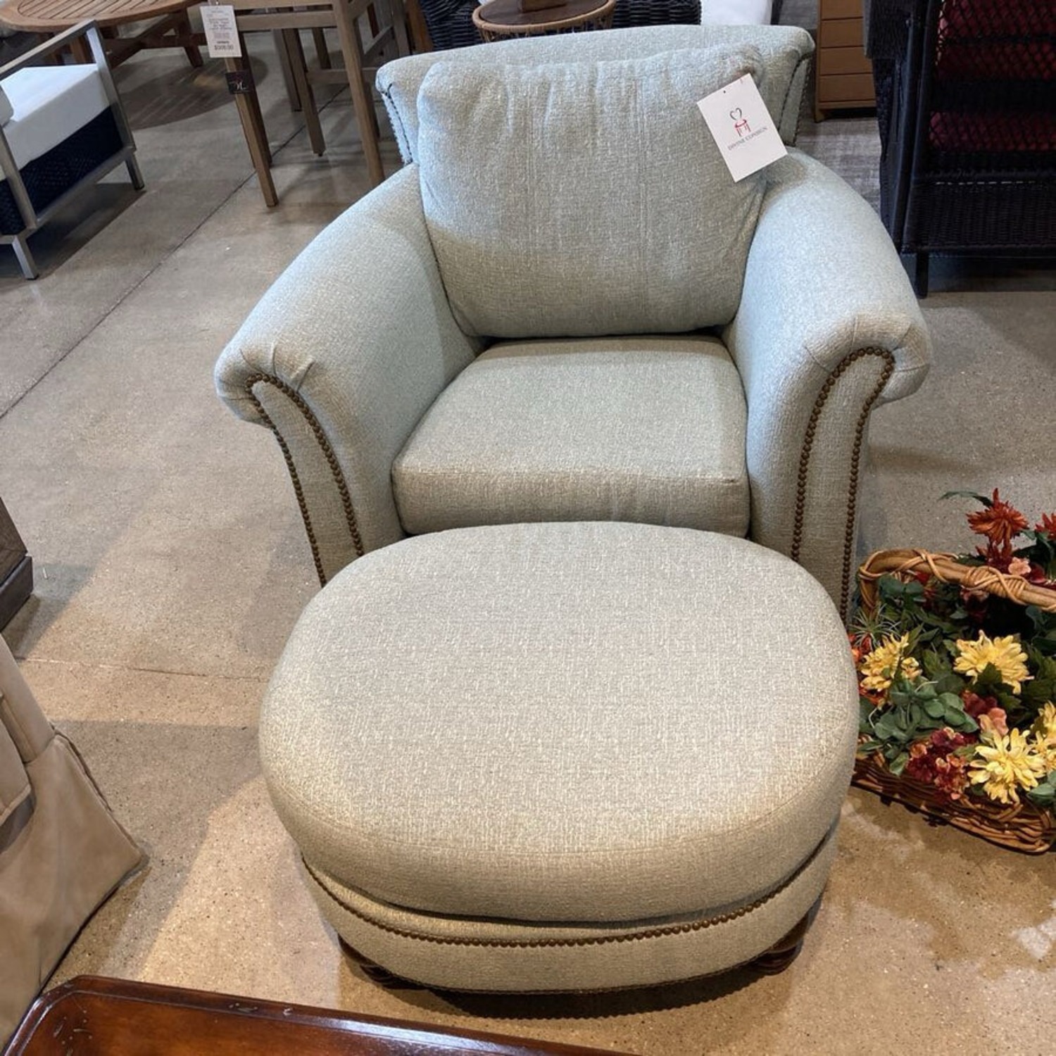 Walter E. Smithe Curved Arm Chair With Ottoman - image-3