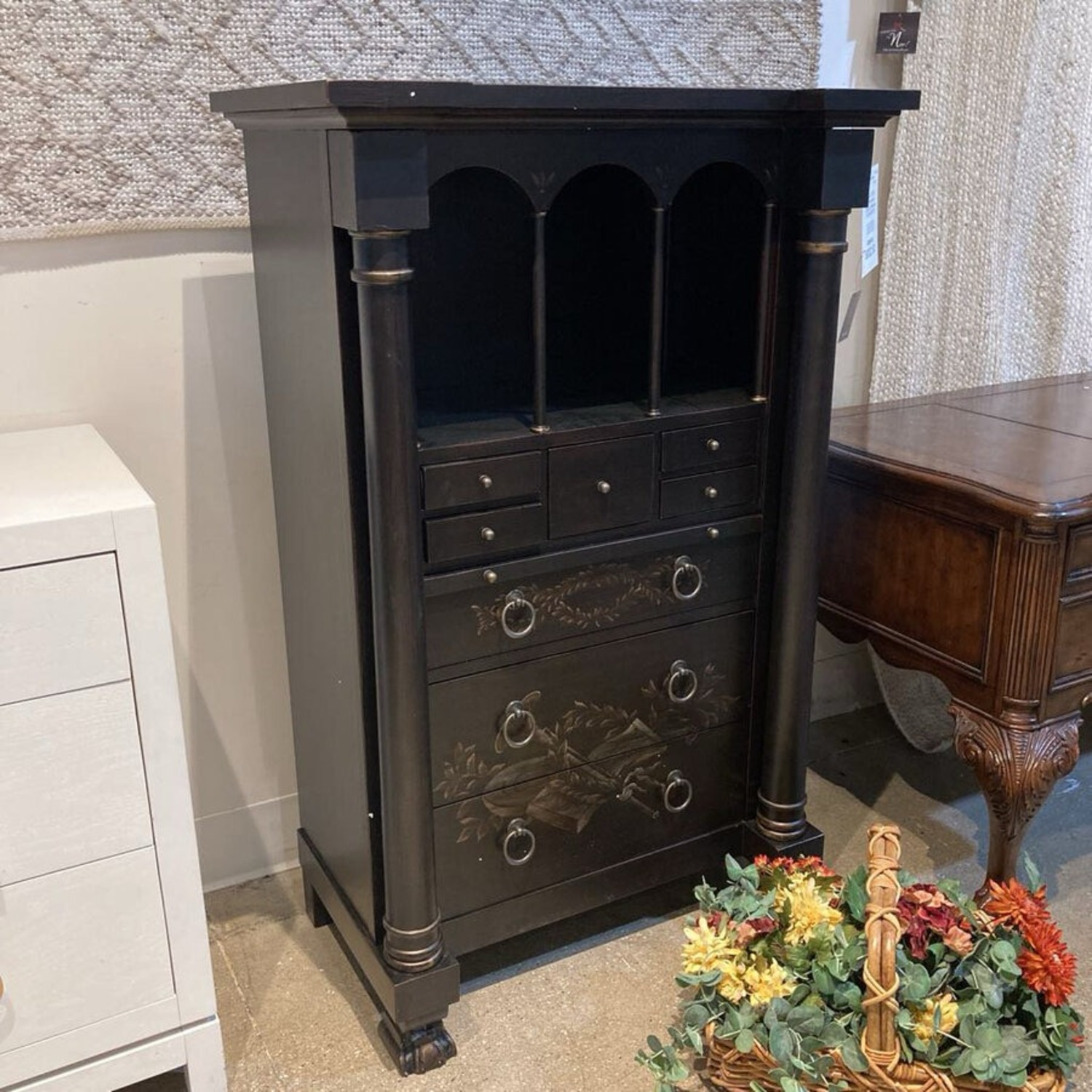 Smithsonian Castle Contessa Secretary - image-9