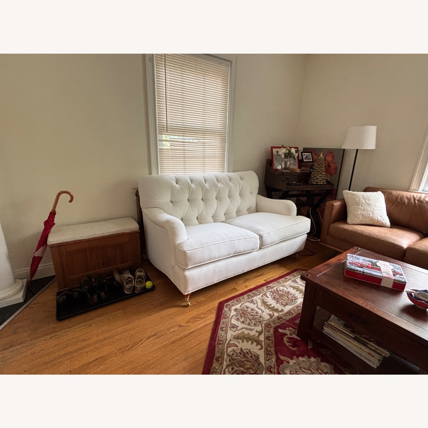 Tufted White Loveseat  - image-1