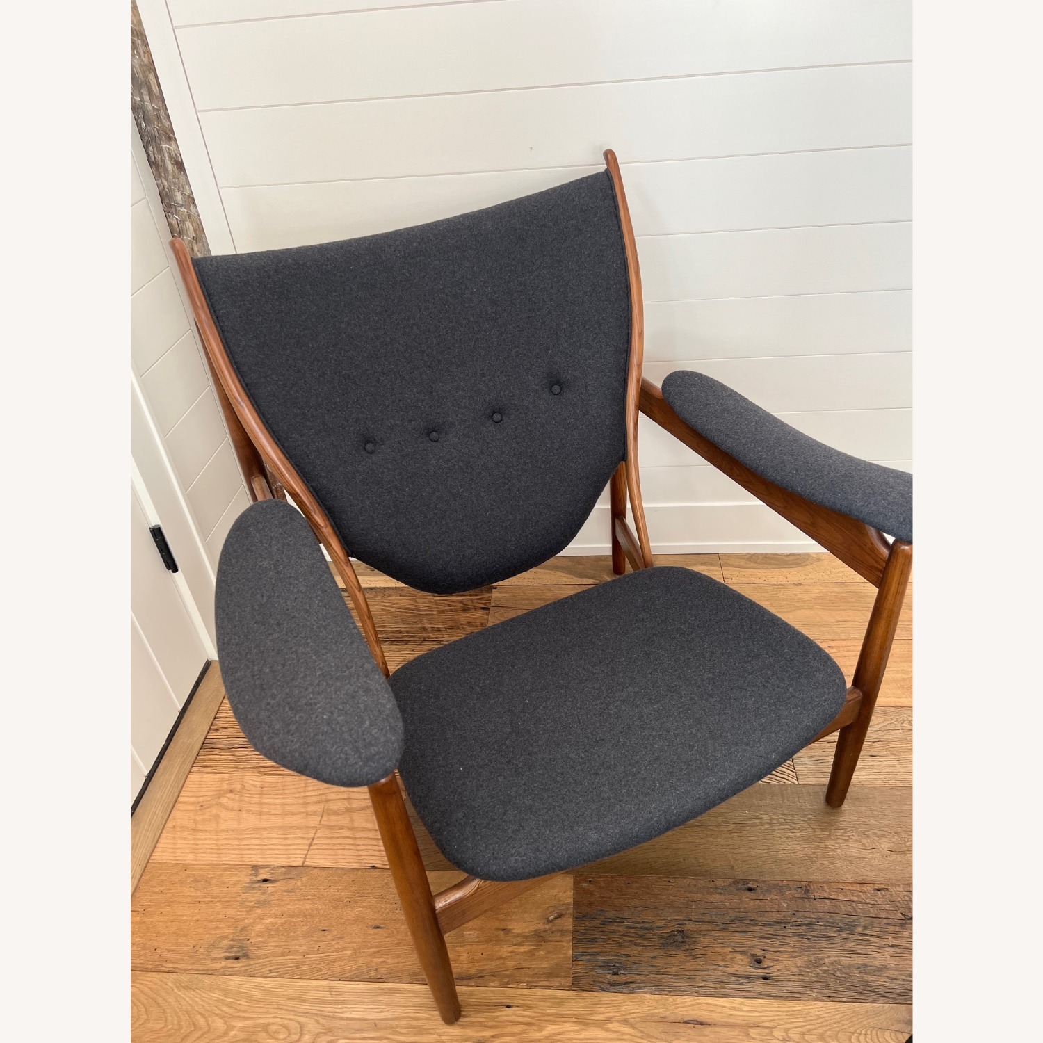 Classic Finn Juhl Style Chieftain Chair - image-1
