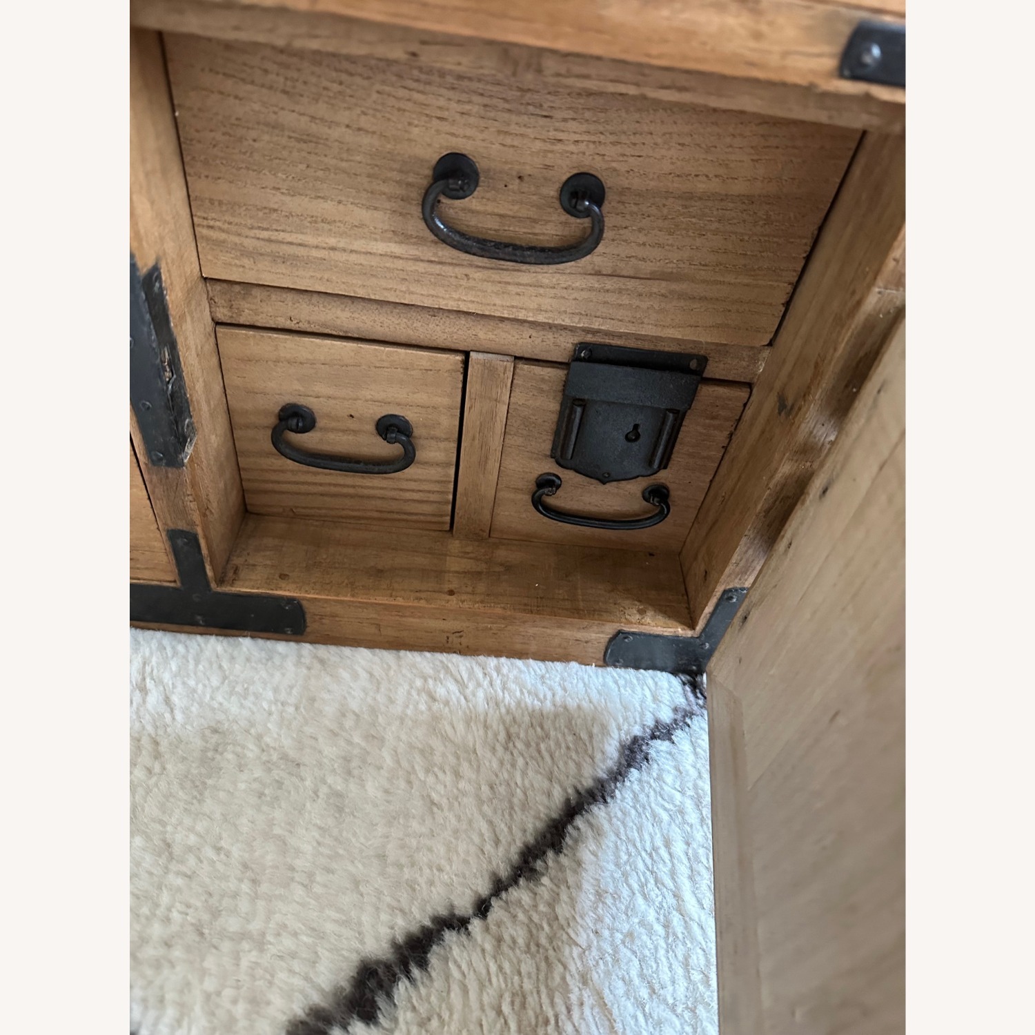 Antique Japanese Tansu Merchant Chest - image-9