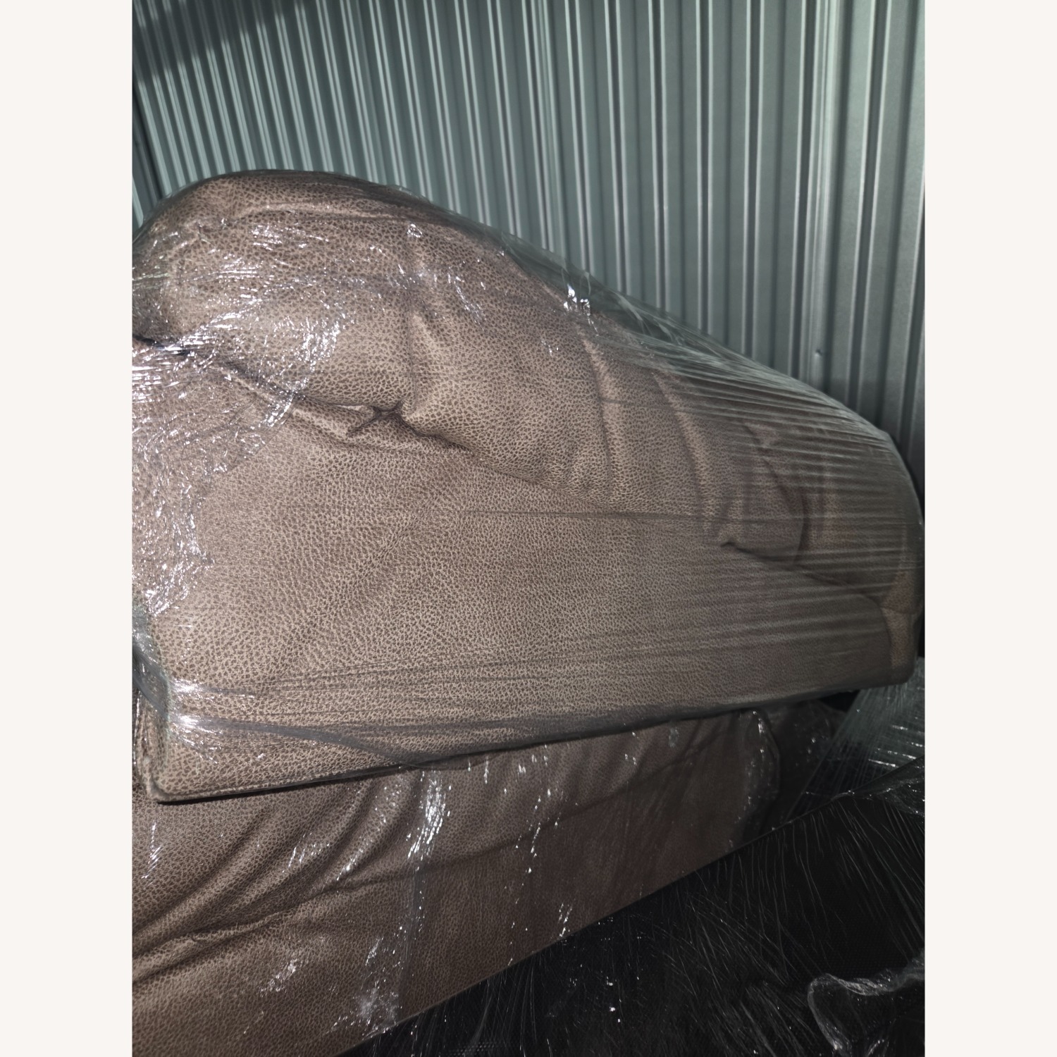 La-Z-Boy Dorian 3+ Seater Sofa - image-3