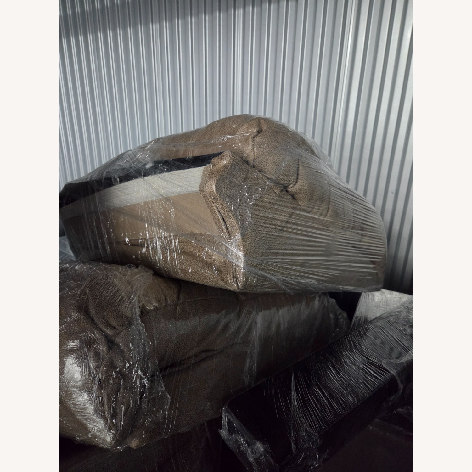 La-Z-Boy Dorian 3+ Seater Sofa - image-4