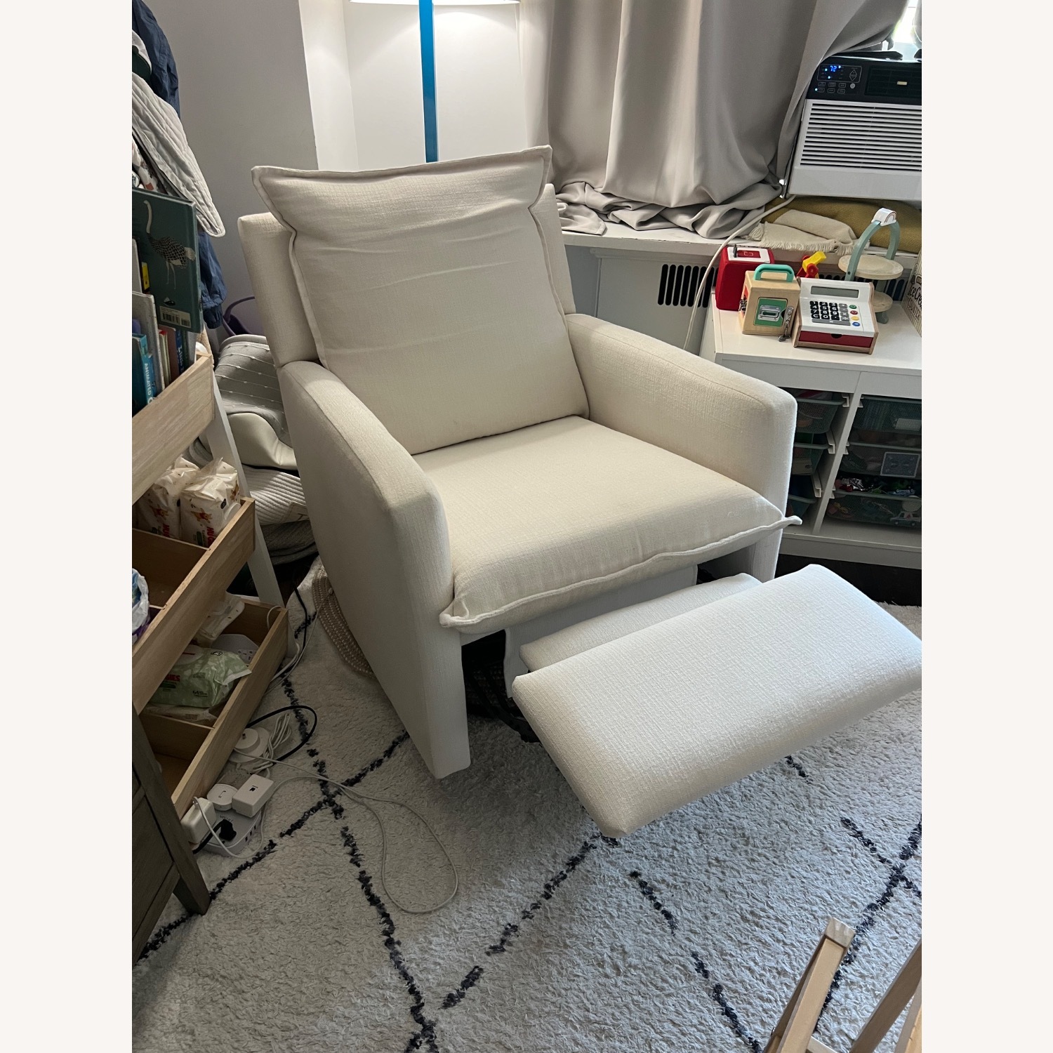 Oilo Nursery Chair - Flynn Ivory  - image-4