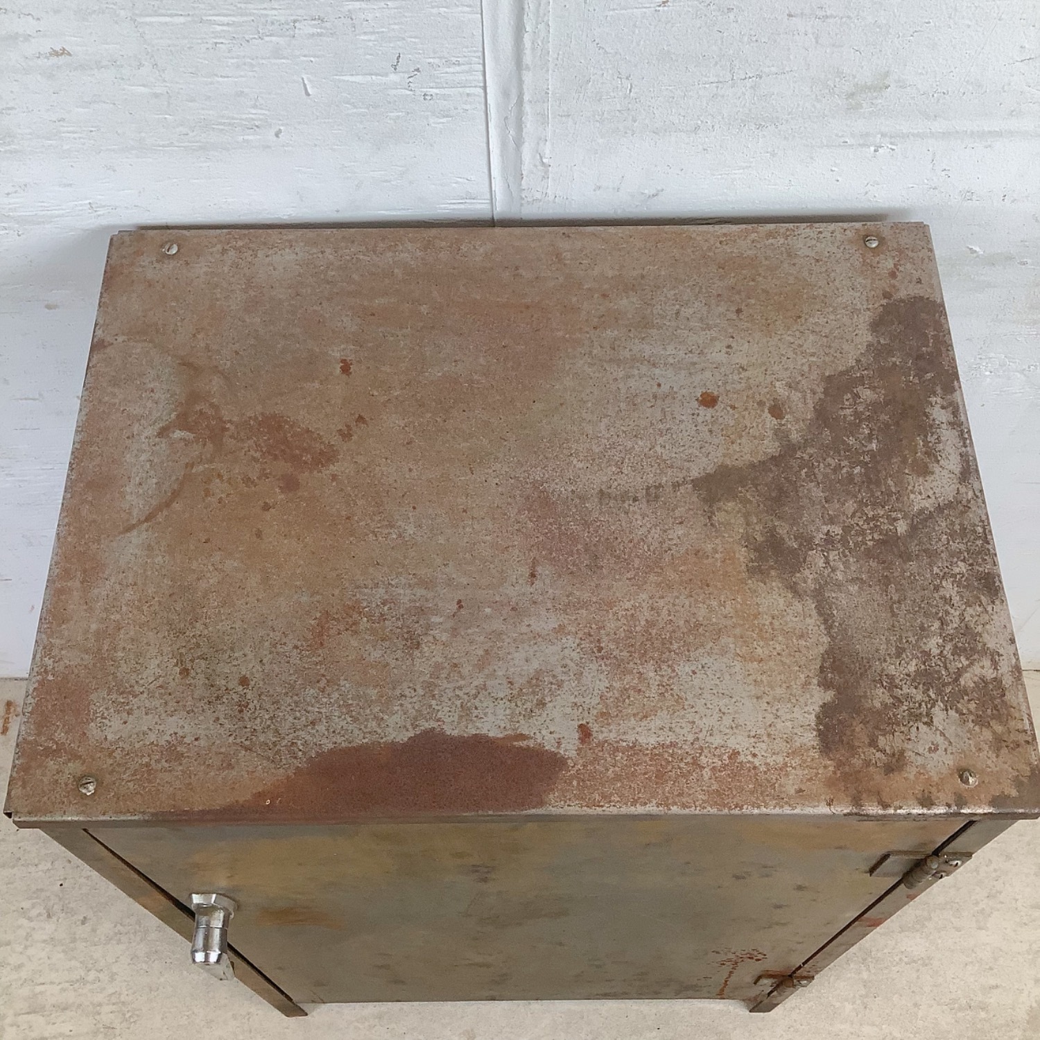 Vintage Industrial Metal Storage Cabinet - image-4