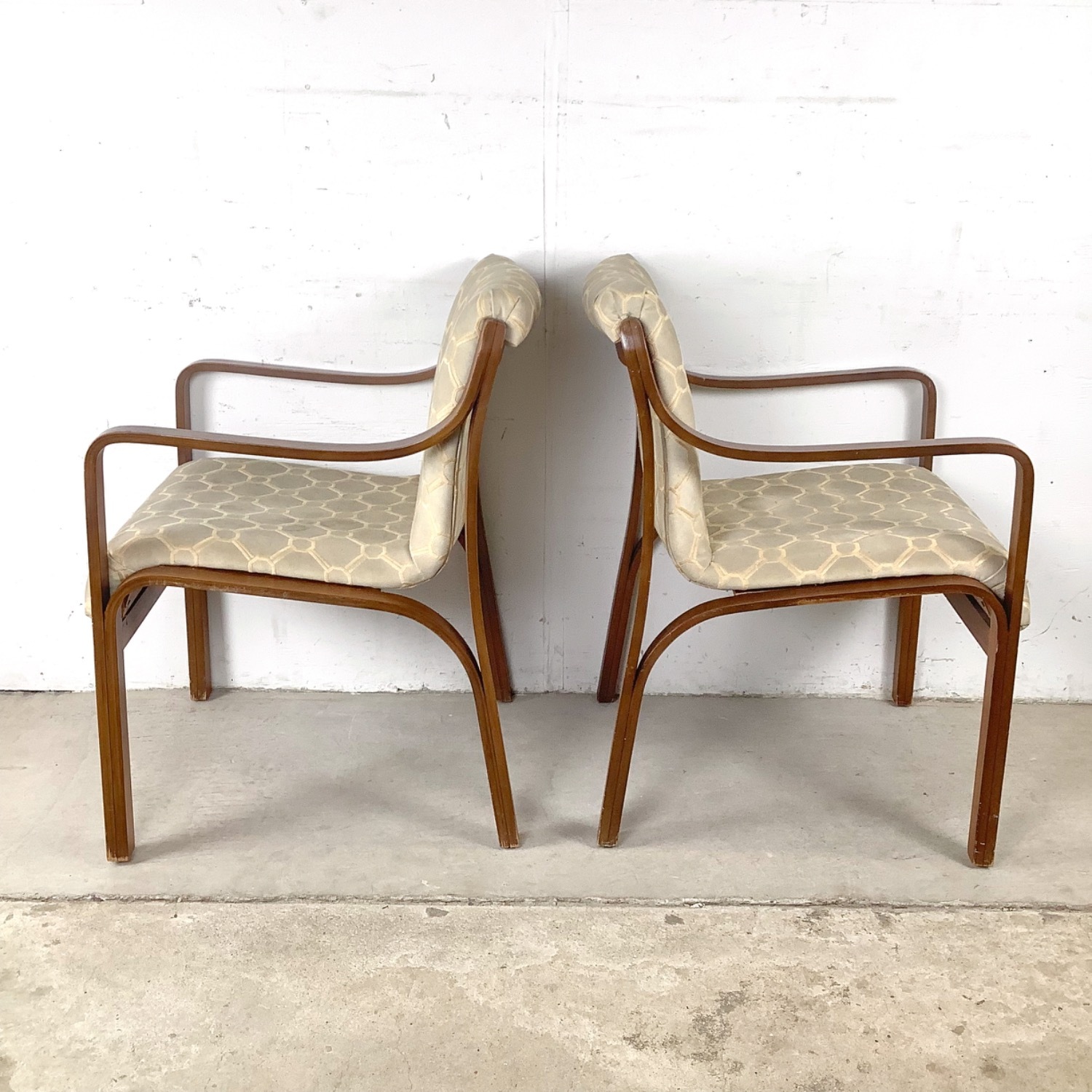 Pair of MCM Bentwood Armchairs, Thonet Style - image-10