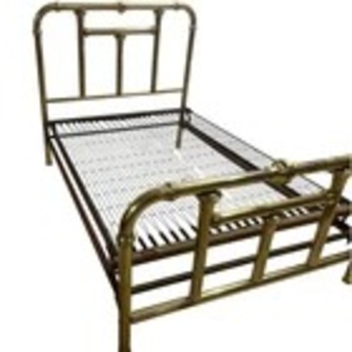 Used Vintage Brass Tone Full Bed Frame for sale on AptDeco
