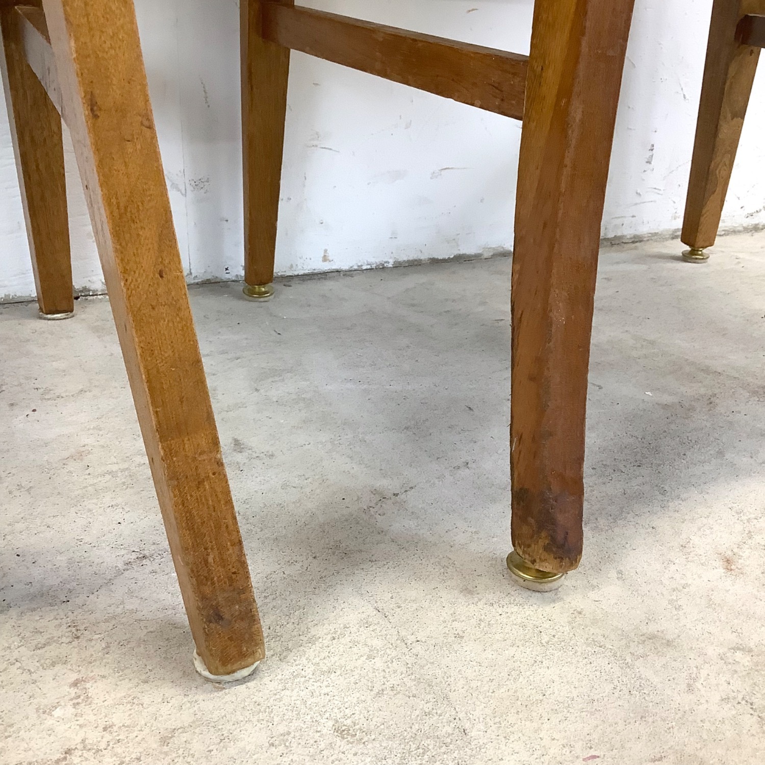 Young Manufacturing Attr. Dining Chairs- Six - image-15