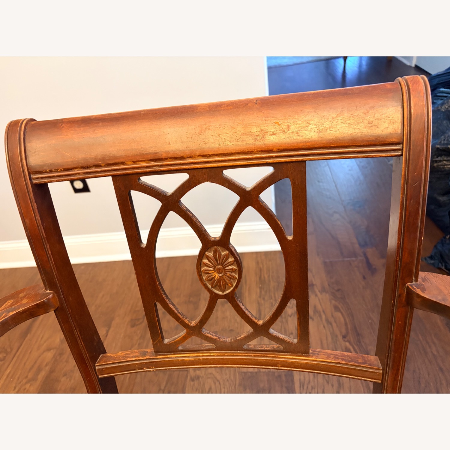 Duncan Phyfe Dining Room Set - image-5