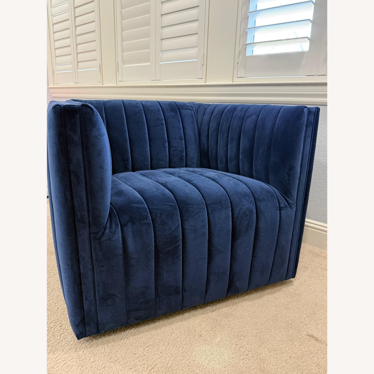 360 Swivel Chair - image-1