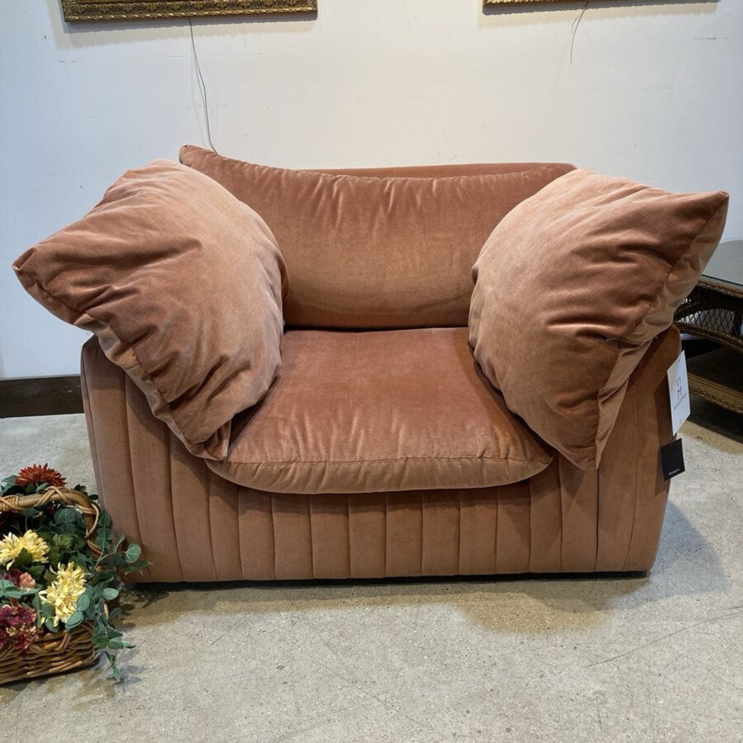 Yucca Swivel By Carly Cushnie Chair - image-3