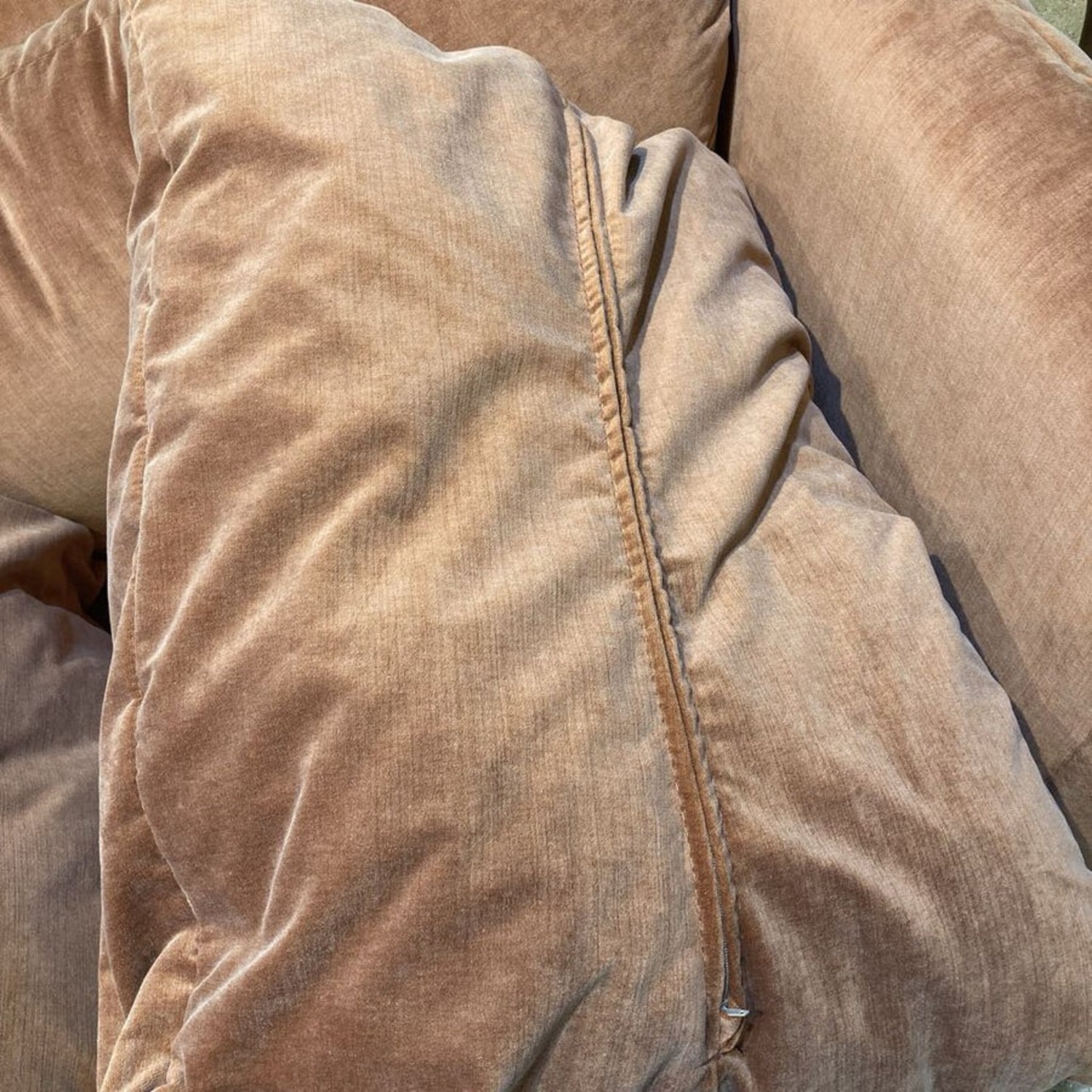Yucca Swivel By Carly Cushnie Chair - image-6