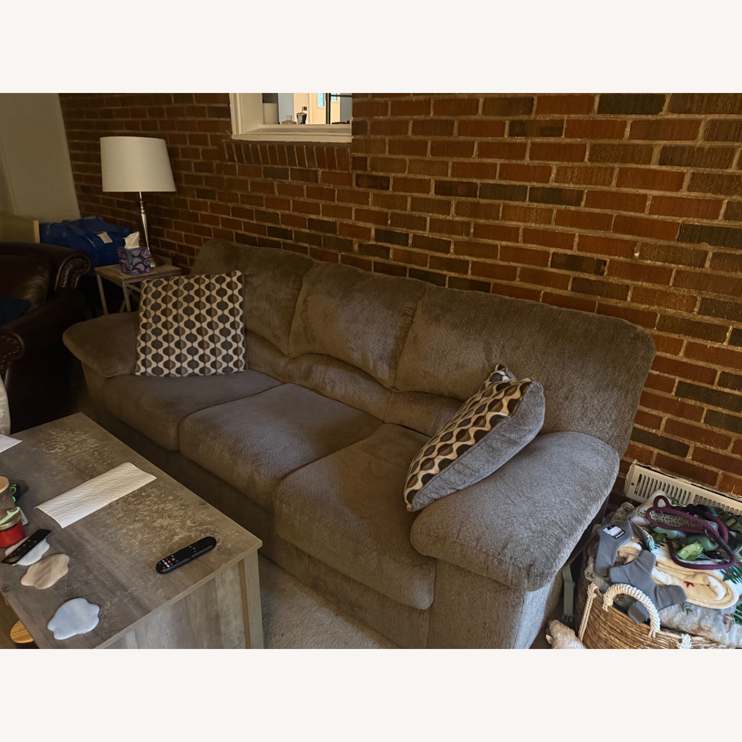 Ashley Furniture Pindall 3+ Seater Sofa - image-2
