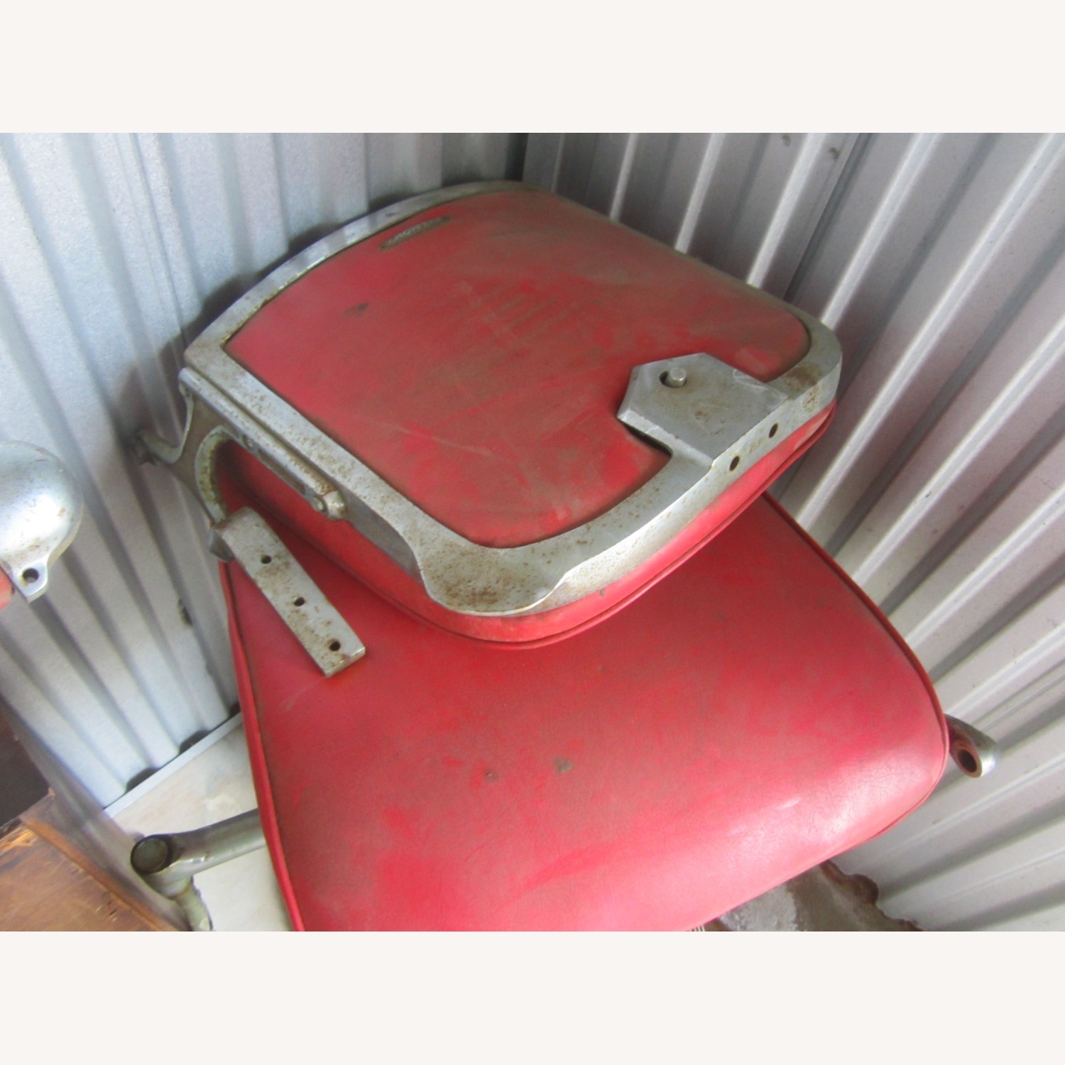 Vintage/Antique Red Metal Accent Chair - image-6