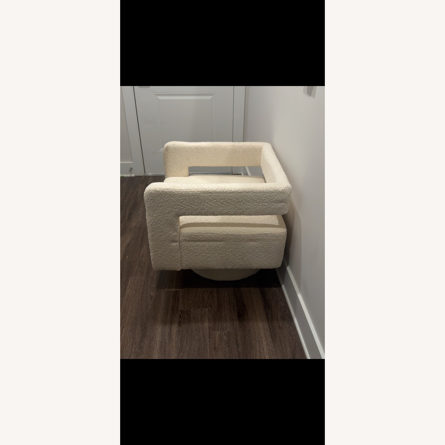 Swivel Accent Chair  - image-5