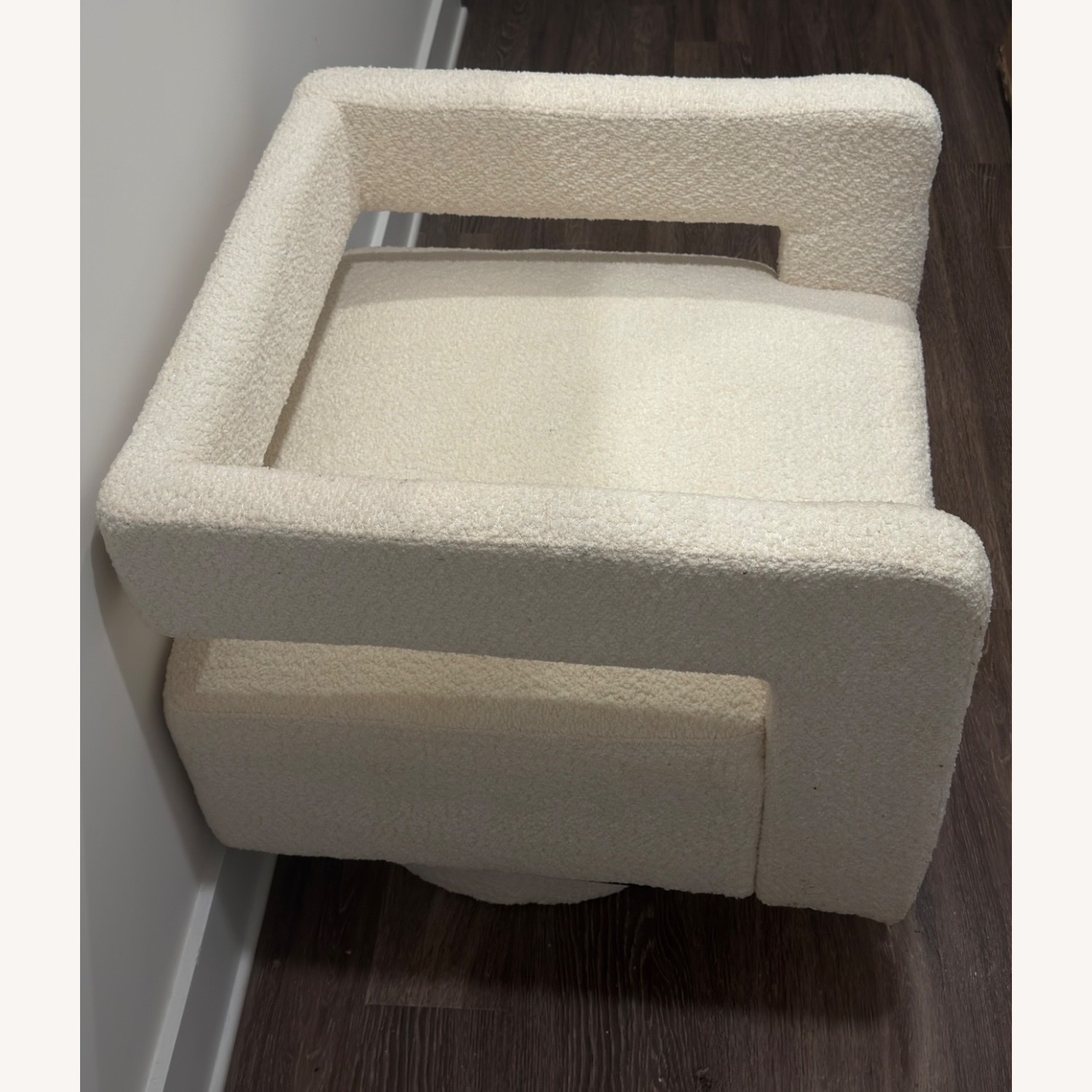 Swivel Accent Chair  - image-6