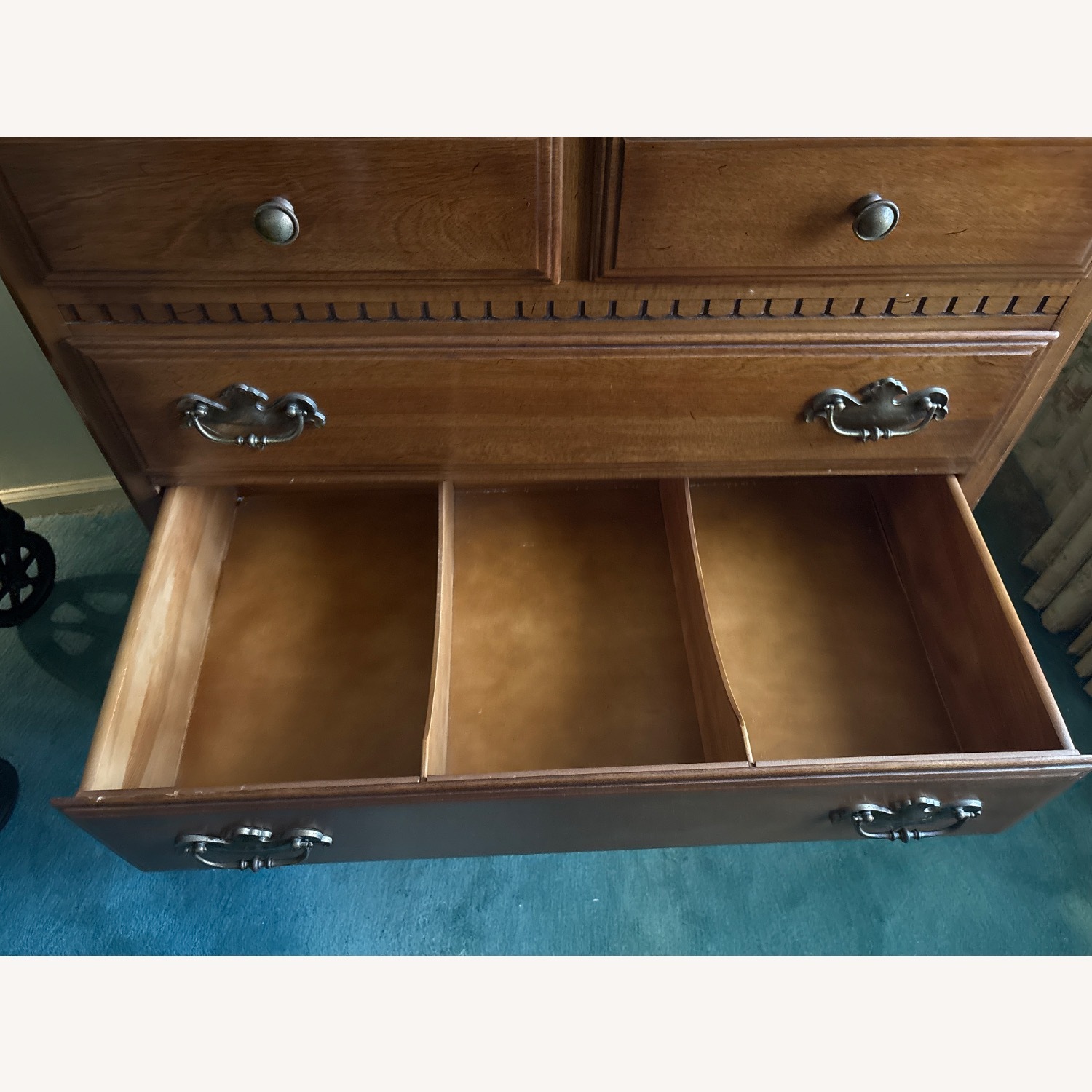 Vintage/Antique Finds Dresser - image-6