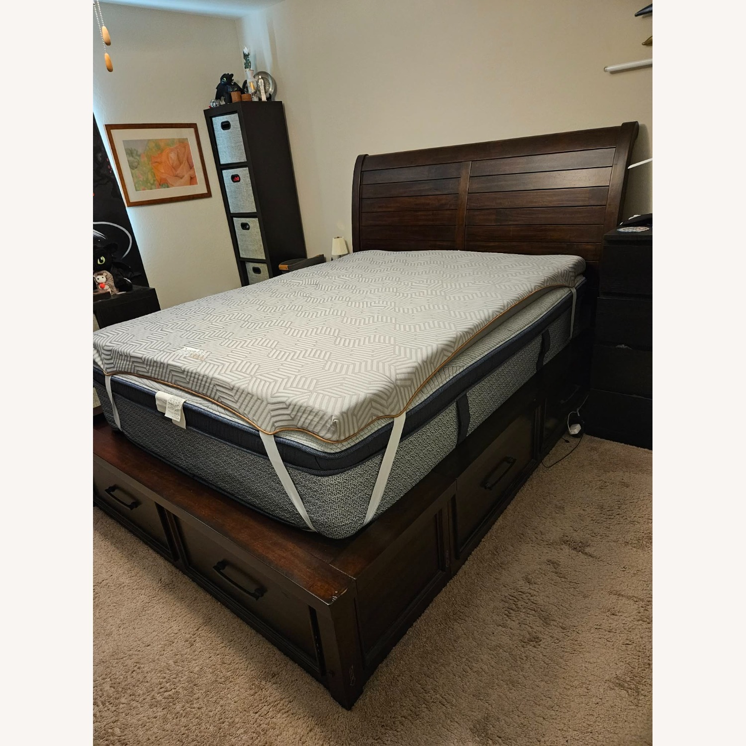 Hudson Furniture Dark Brown Wooden Queen Bed Frame - image-2