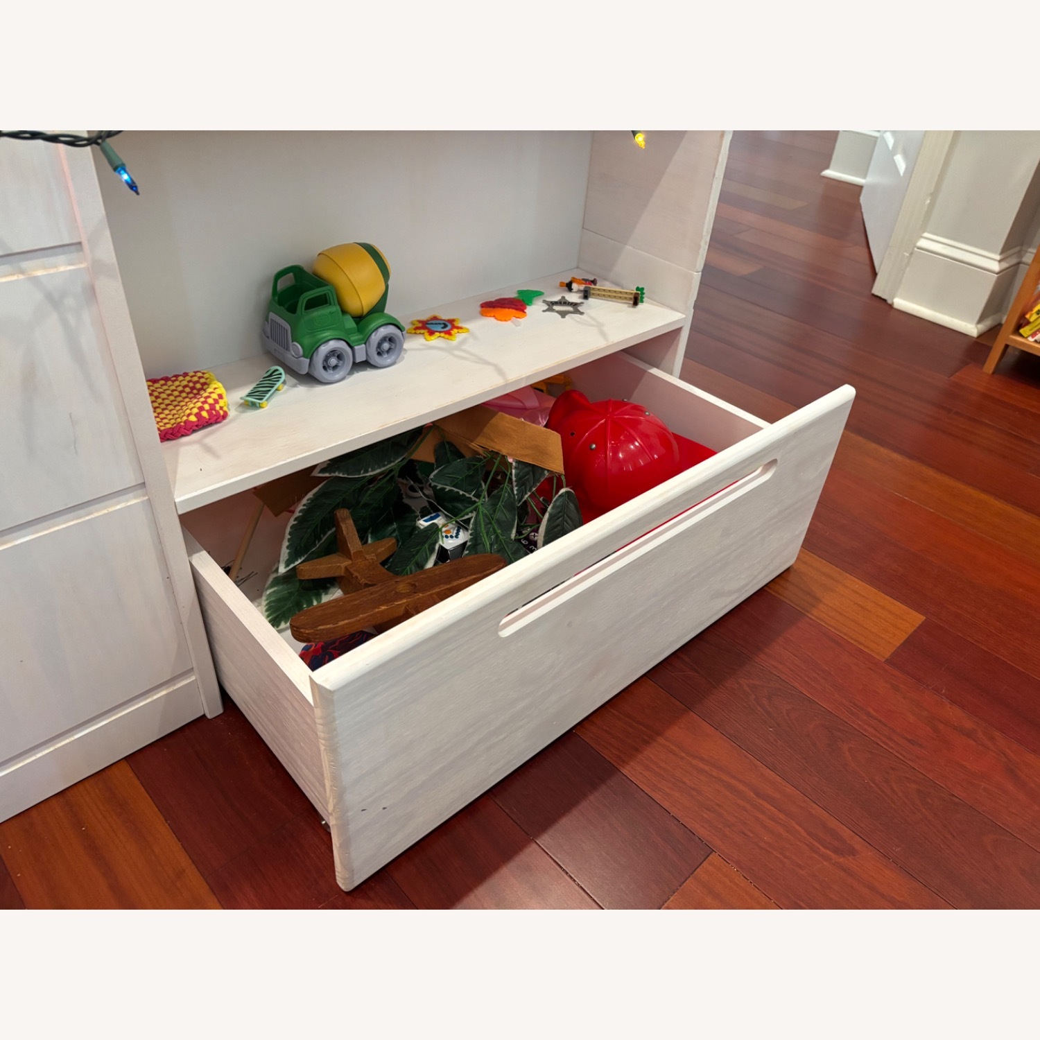 Max & Lily Modern Farmhouse Loft Bed - image-3