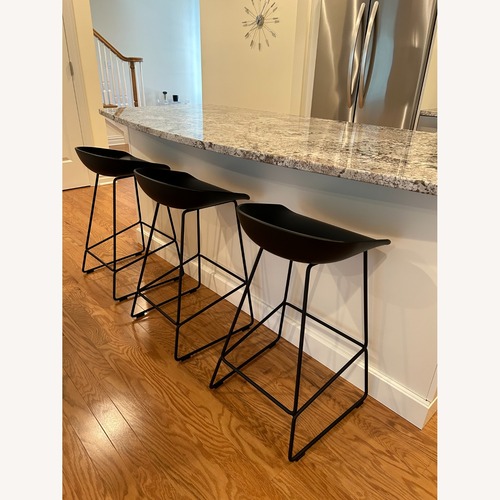 Used Hay About A Stool 38 2.0 Black Stools for sale on AptDeco