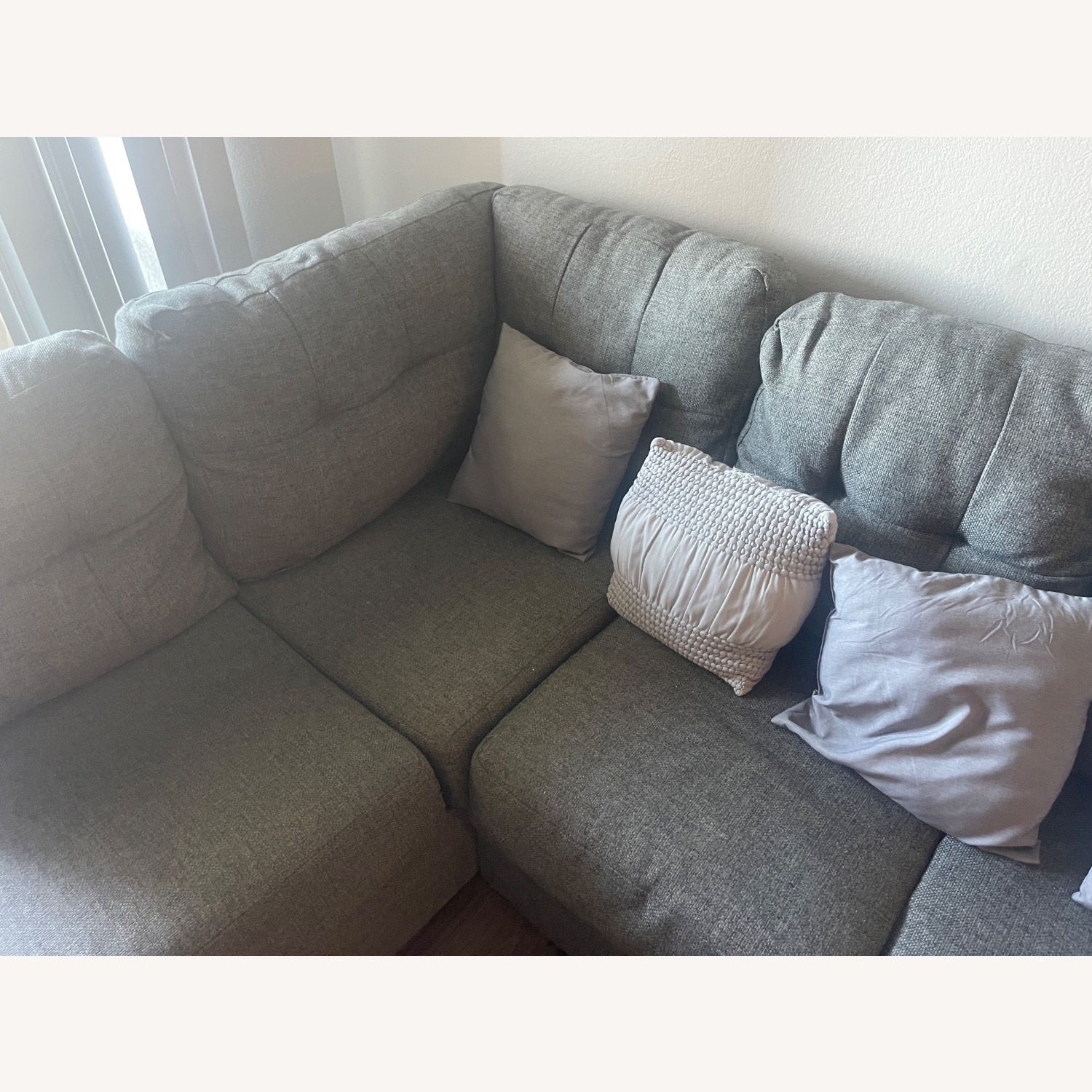 Large Gray Sectional Sofa with Chaise Lounge - image-4