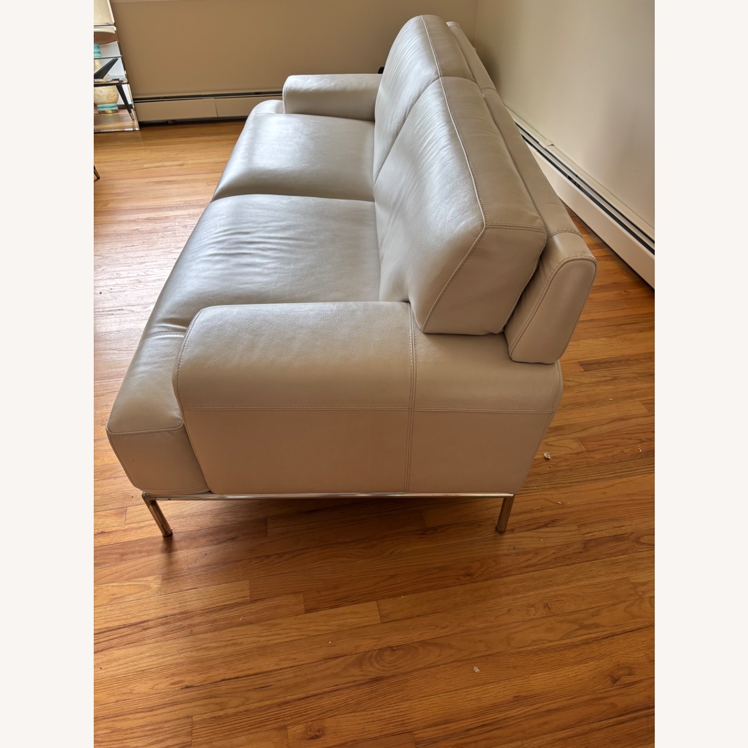 Chateau D'ax White Leather 3+ Seater Sofa - image-5