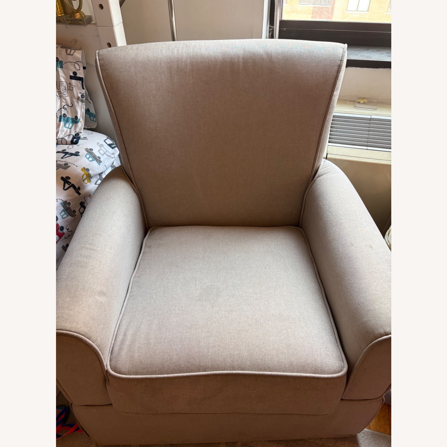 Wayfair Light Gray Fabric Nursing Chair - image-3