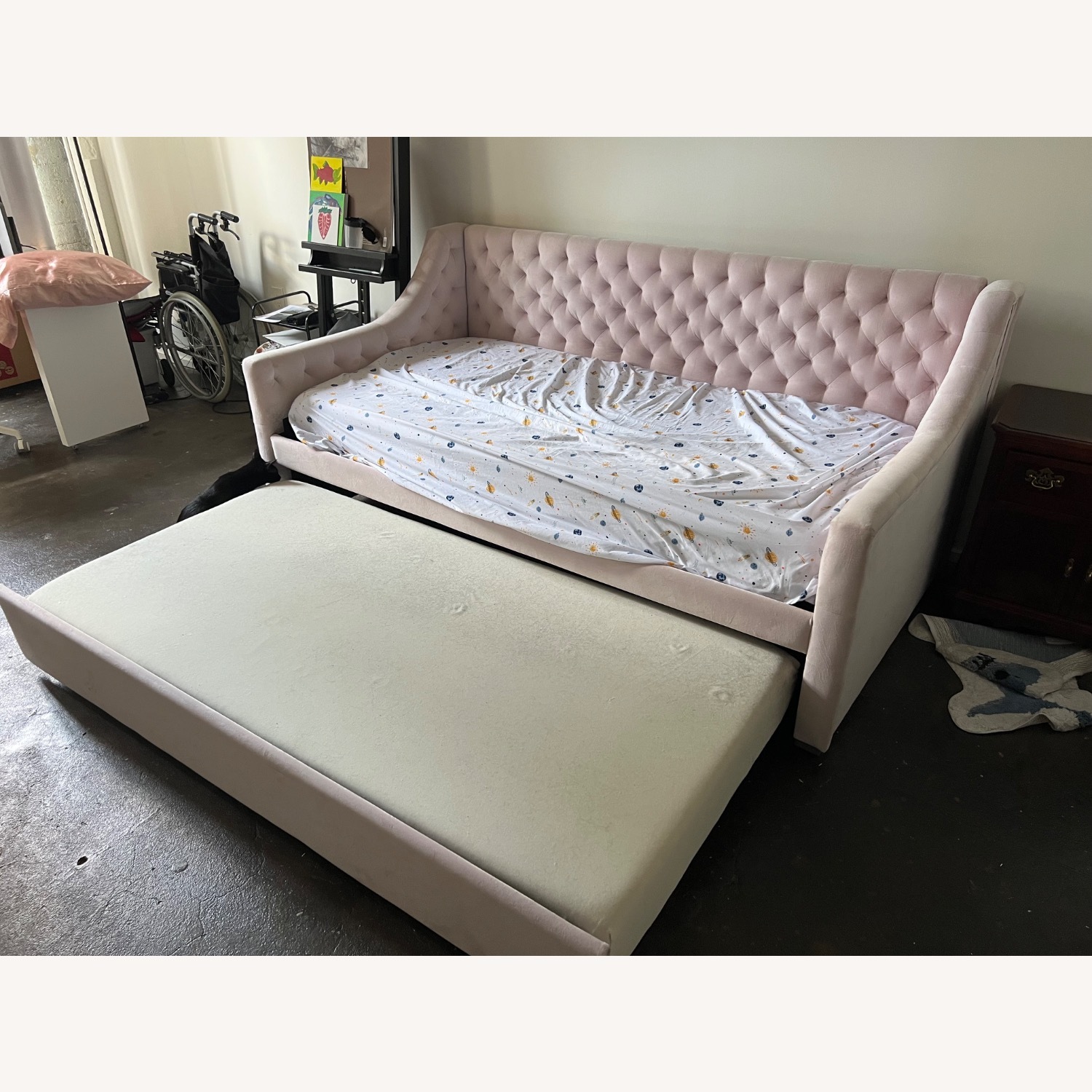 Pink Fabric Daybed - image-2