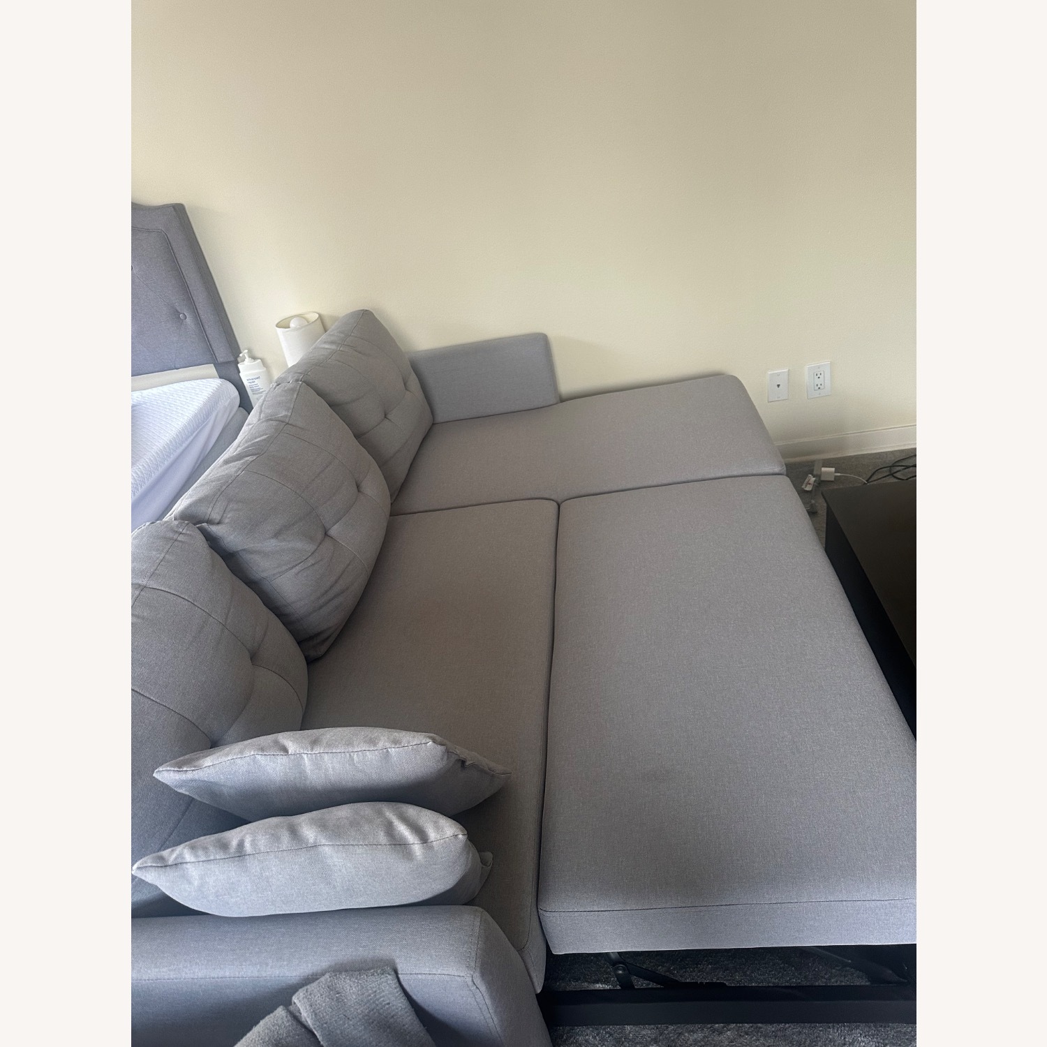 Wayfair Navaeh Sleeper Sofa - image-2