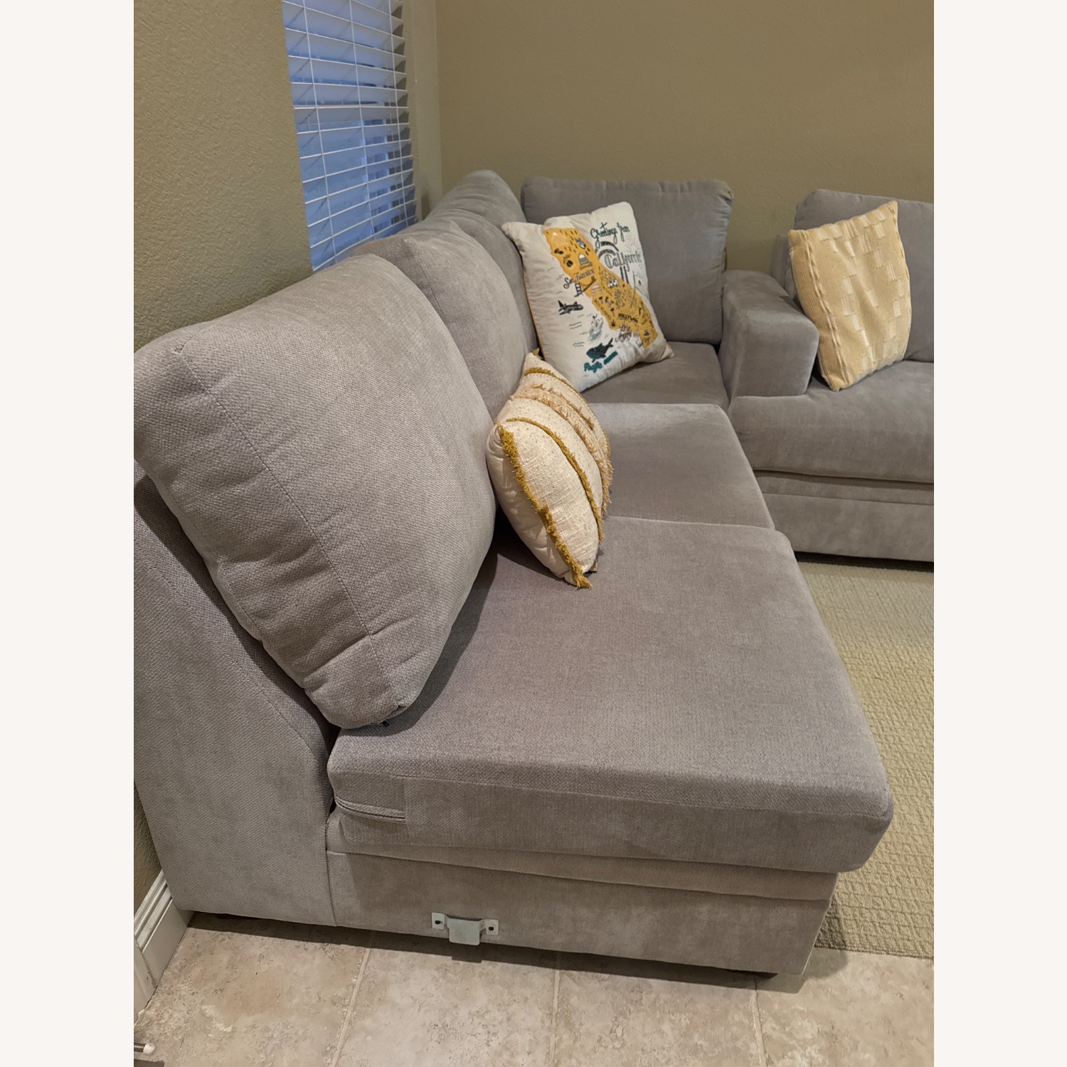 Living Spaces Light Gray 2 Piece Sectional - image-4