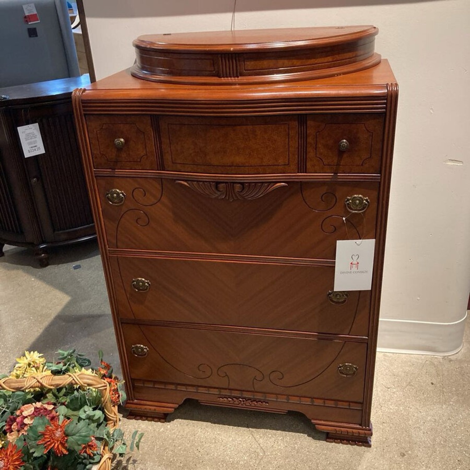 Art Deco 4-Drawer W Flip-Top Dresser - image-8