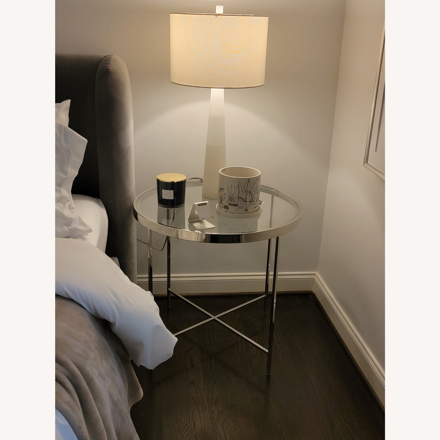 Pair of Modern Joss & Main White Table Lamp - image-4