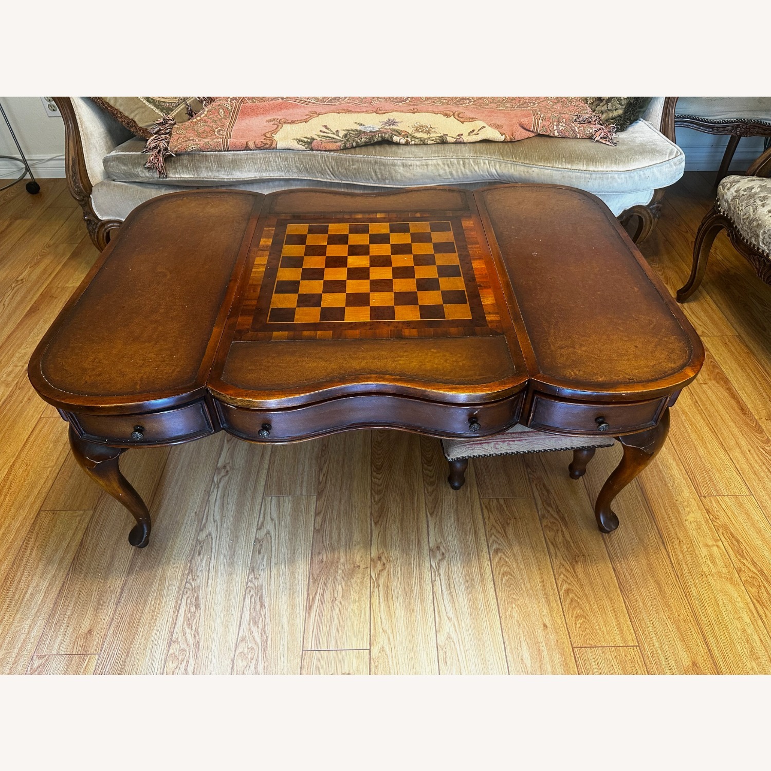 Style Game Top Coffee Table - image-1