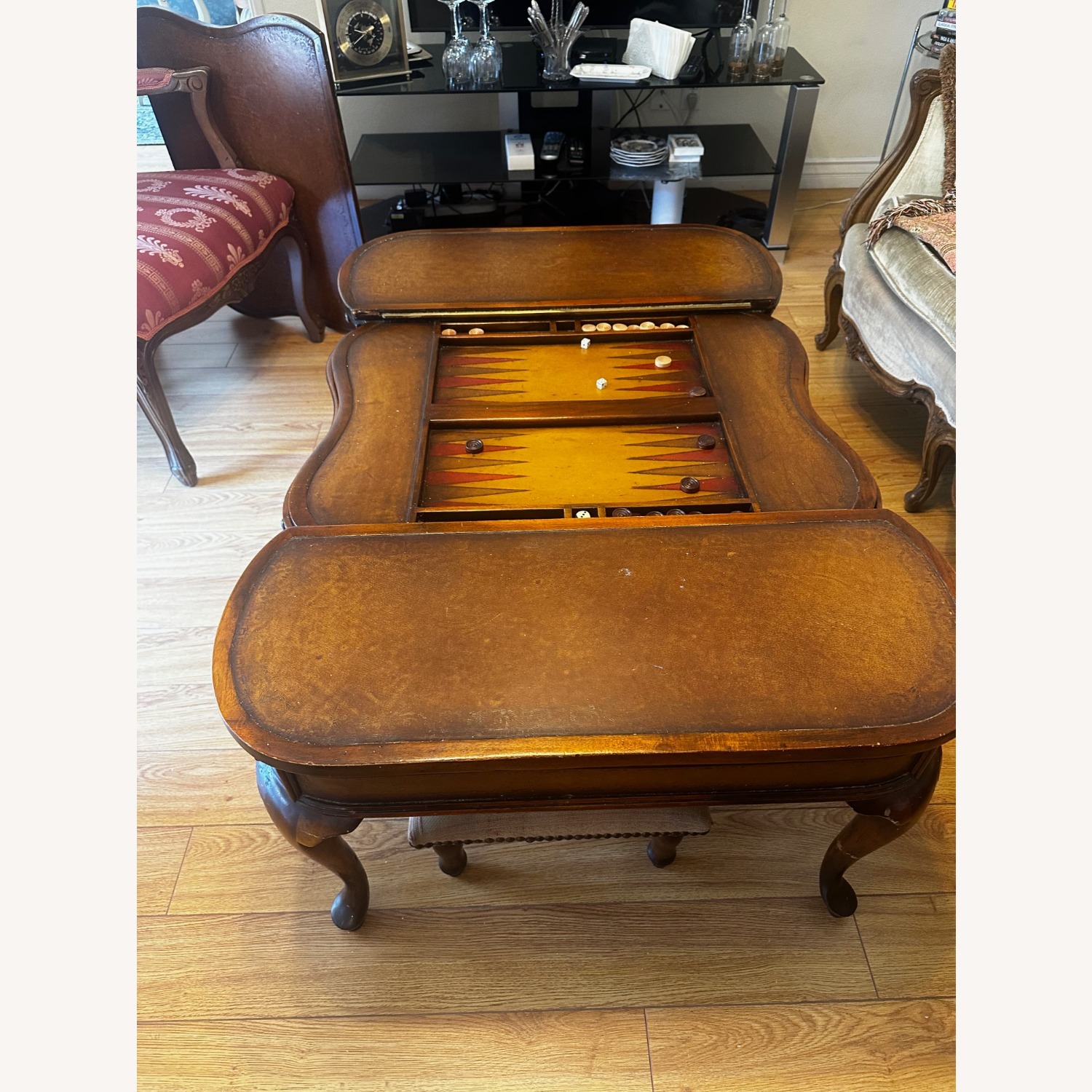 Style Game Top Coffee Table - image-2