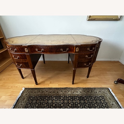 Used Vintage/Antique Finds Desk for sale on AptDeco