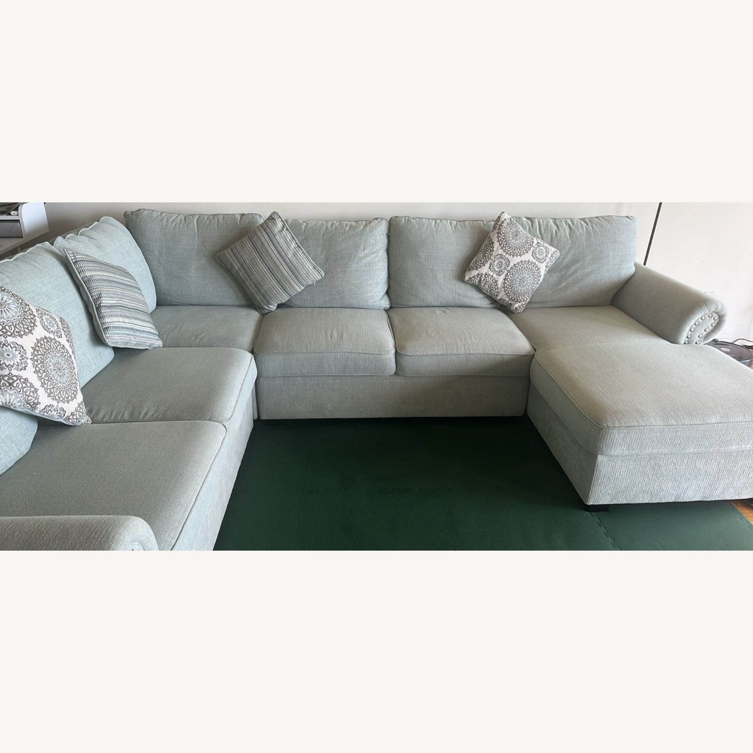 Bob's Discount Furniture 3+ Piece Sectional - image-4