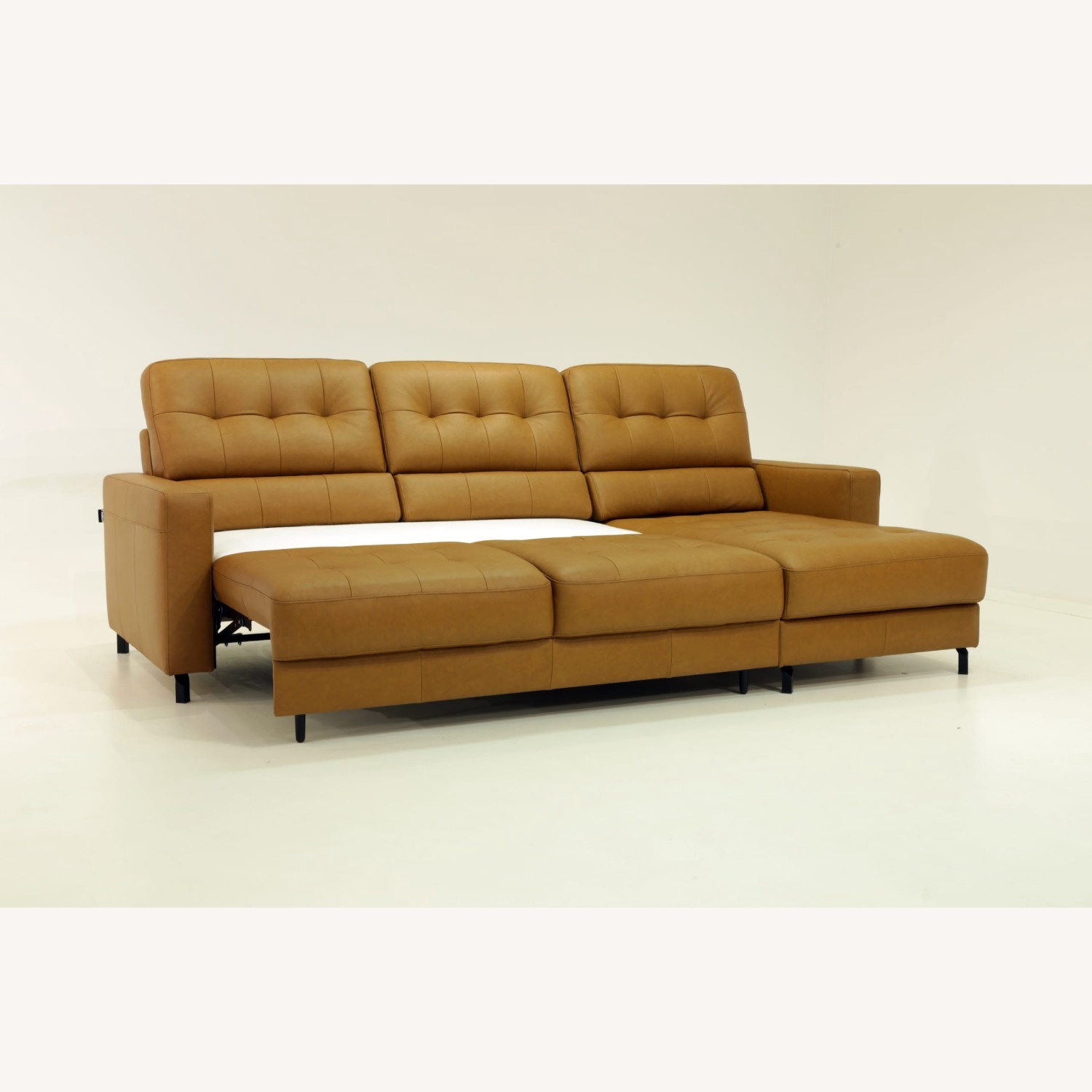 Luonto Noah Full XL Leather Sectional - image-4