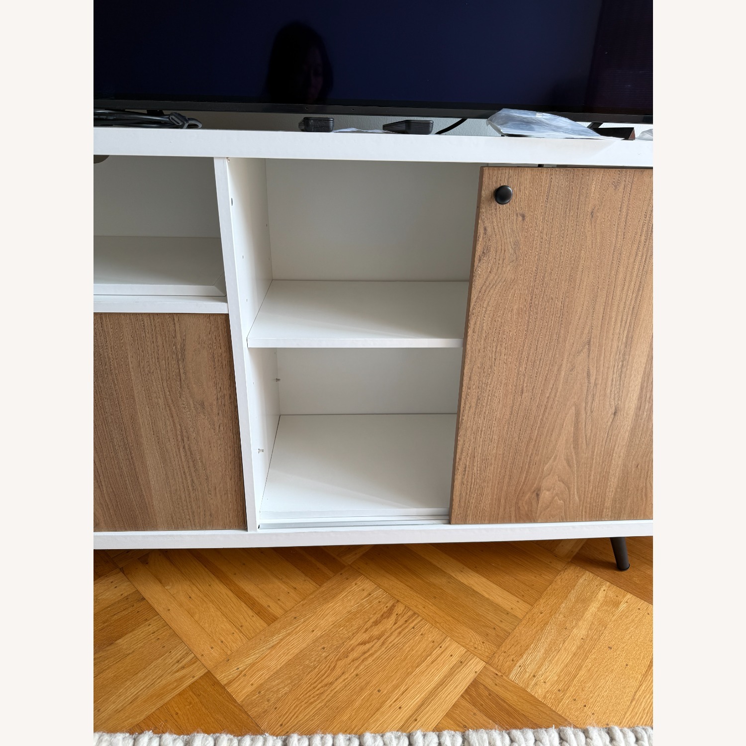 White Media Storage 60'' - image-3