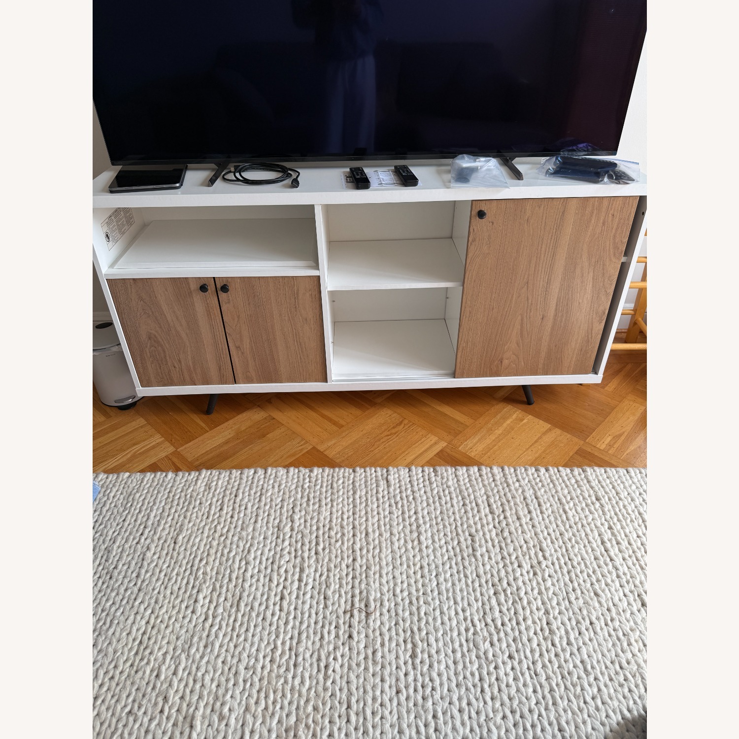 White Media Storage 60'' - image-4