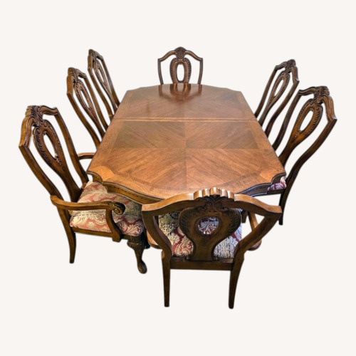 Used Vintage/Antique Light Brown Dining Sets for sale on AptDeco