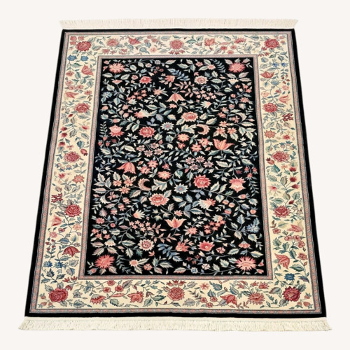 Used Wool Area Rug 5.5' x 8.5' for sale on AptDeco