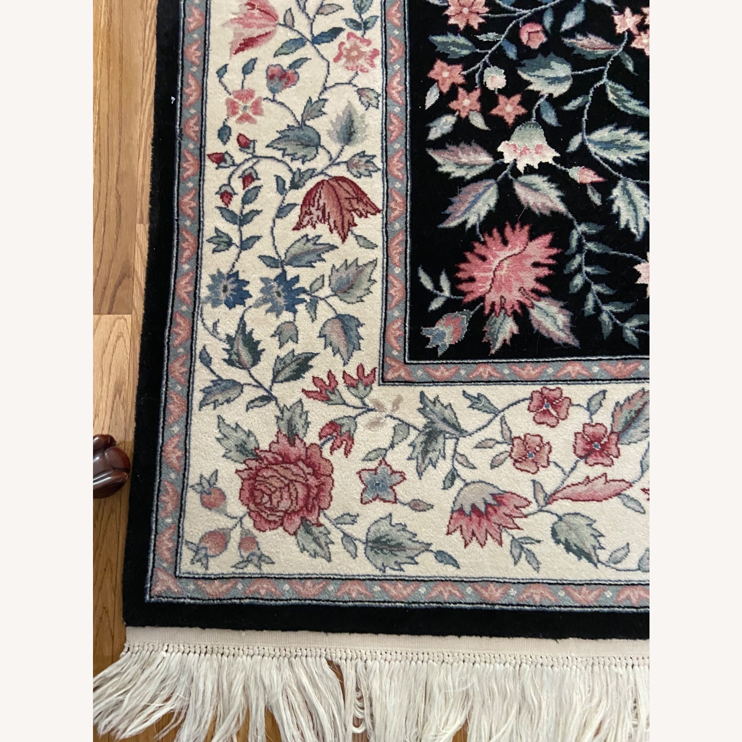 Wool Area Rug 5.5' x 8.5' - image-2